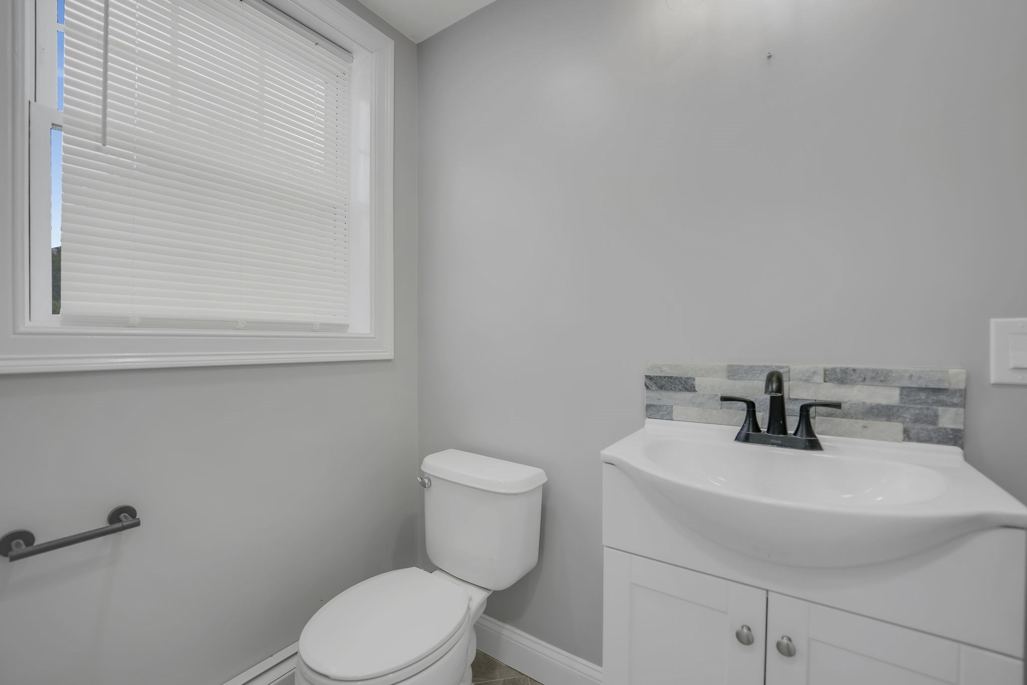 128 Old Bedford Rd, Westport, MA 02790 - Image 16