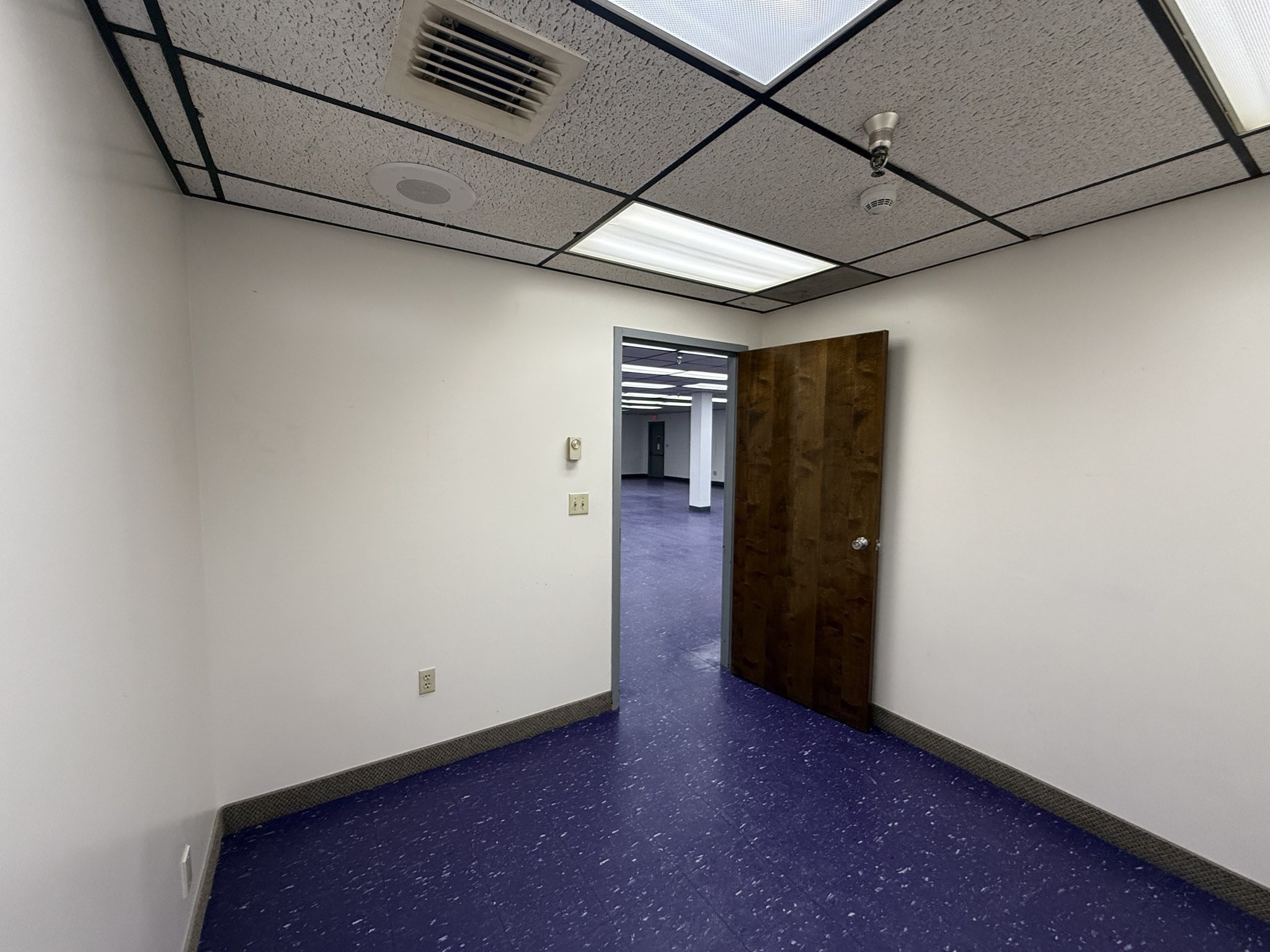 270 Main St Unit I I, Agawam, MA 01001 - Image 33