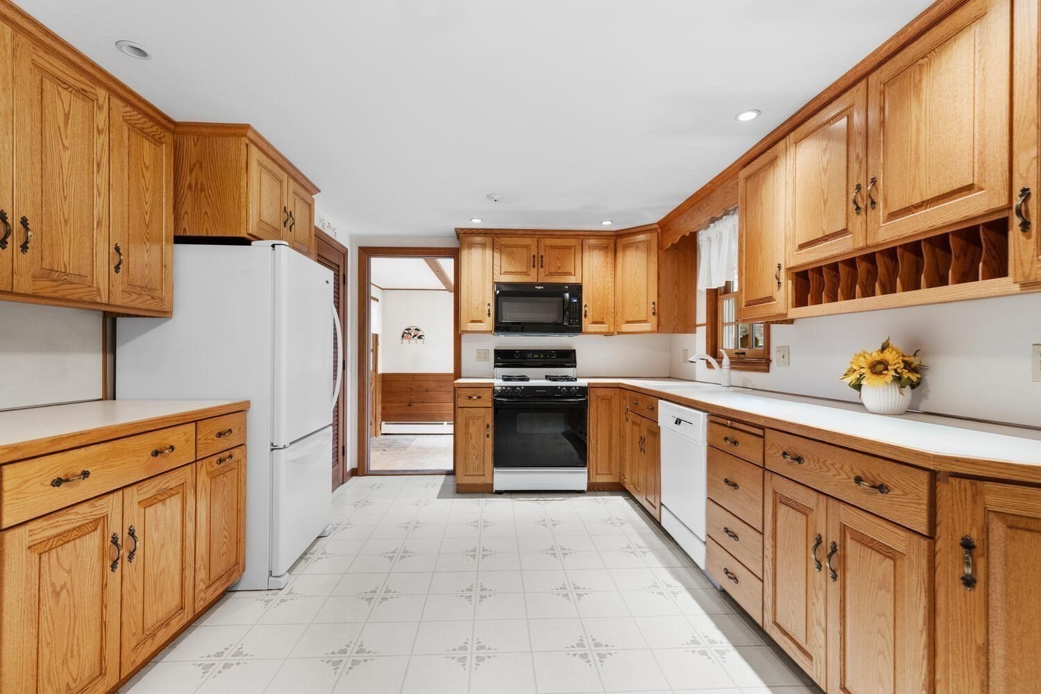 1 Red Coach Road, Hamilton, MA 01982 - Image 12