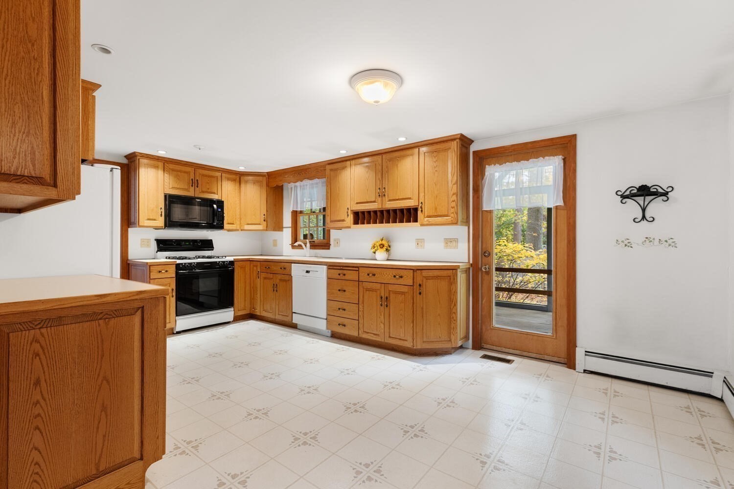 1 Red Coach Road, Hamilton, MA 01982 - Image 9