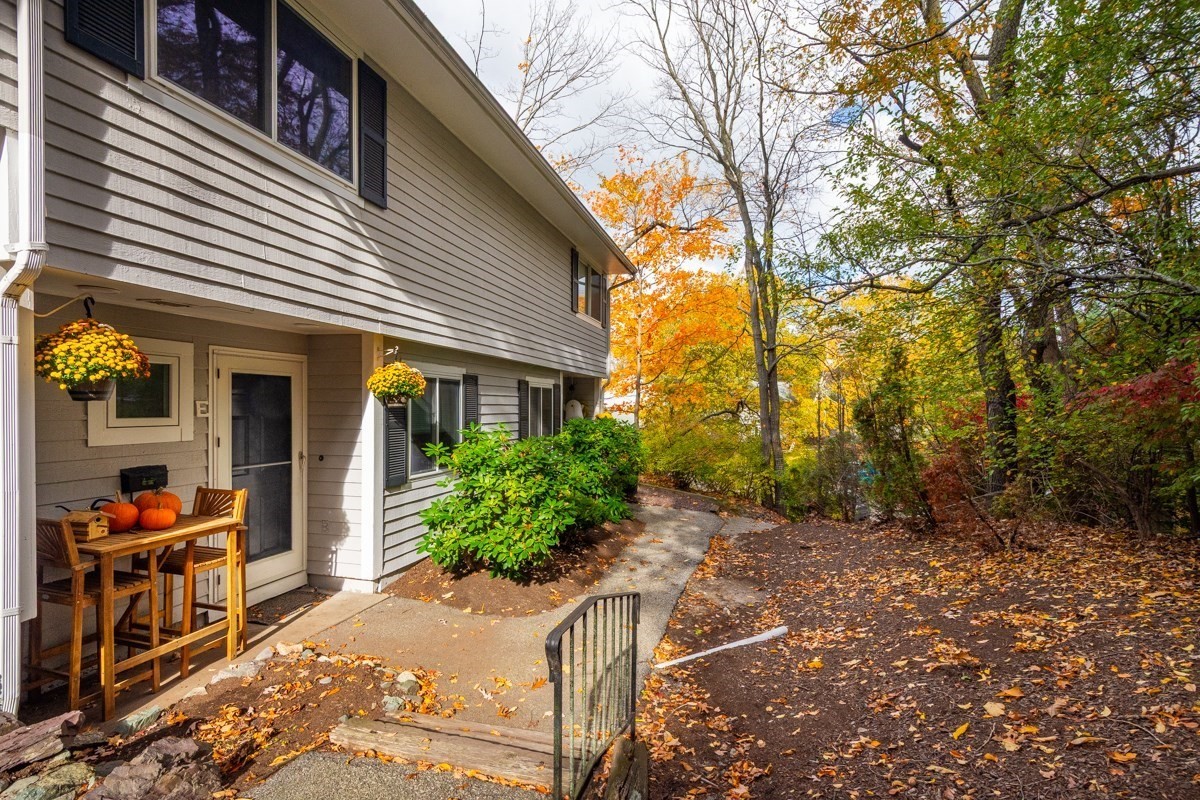 16 Beals Cove Unit E, Hingham, MA 02043 - Image 2