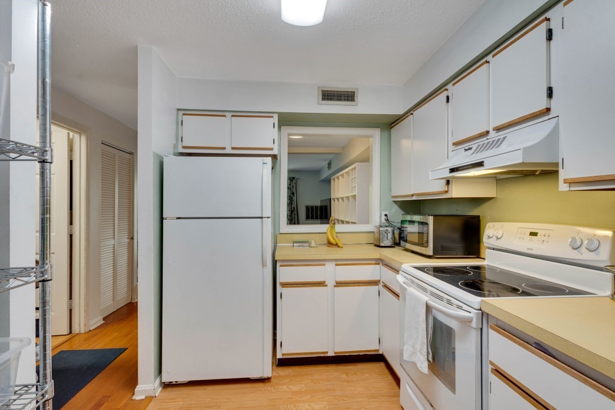 16 Beals Cove Unit E, Hingham, MA 02043 - Image 6