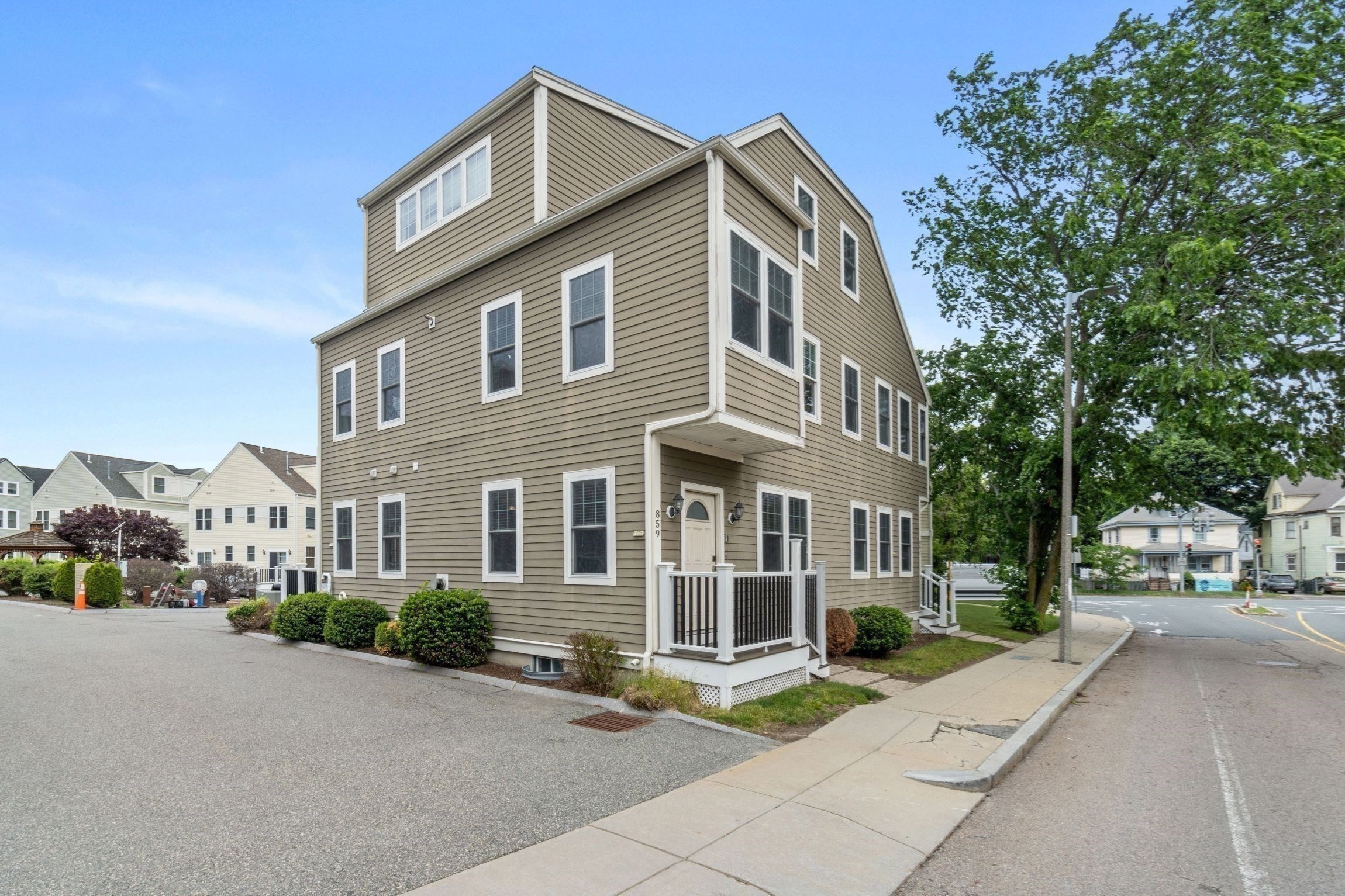 859 Adams St Unit 859, Dorchester, Boston, MA 02124 - Image 3