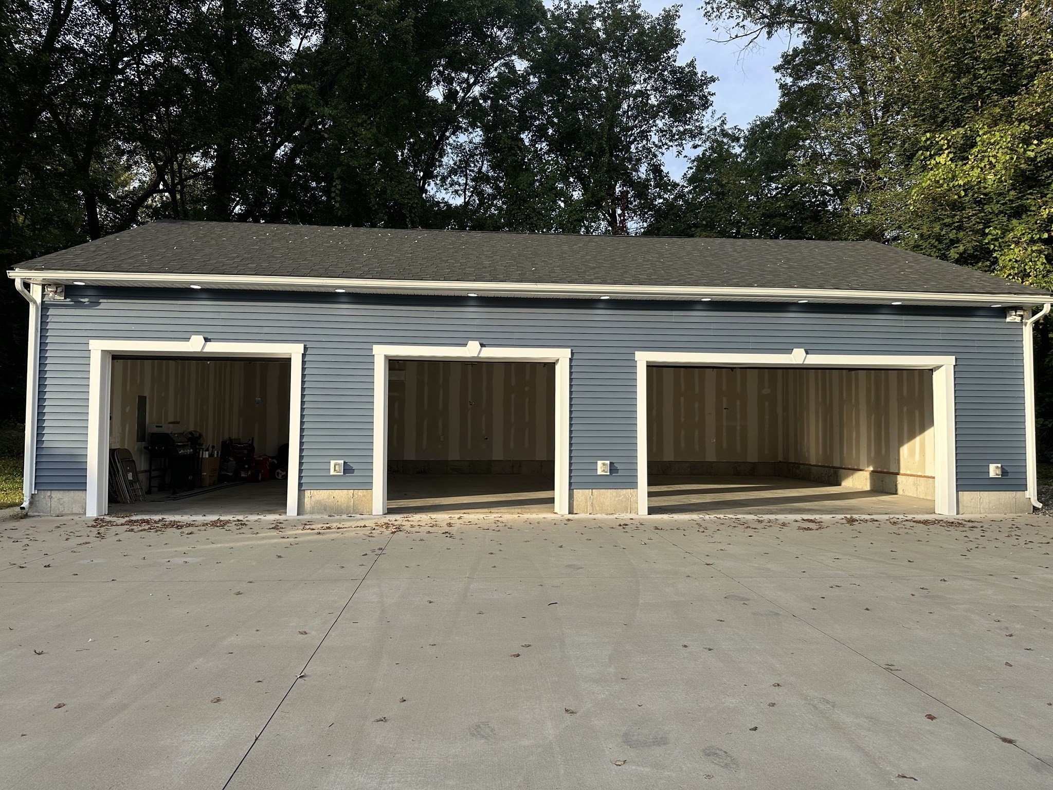 19 Meadowbrook, Agawam, MA 01001 - Image 1