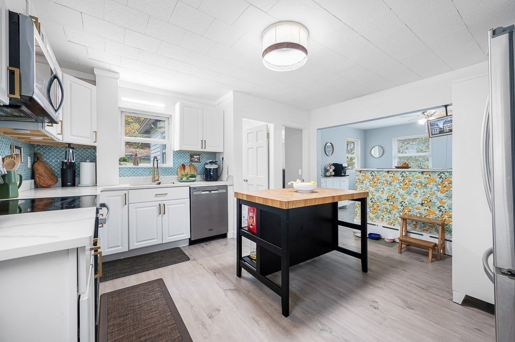 375 Rollstone St, Fitchburg, MA 01420 - Image 11