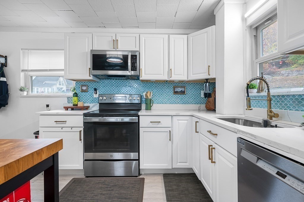 375 Rollstone St, Fitchburg, MA 01420 - Image 12