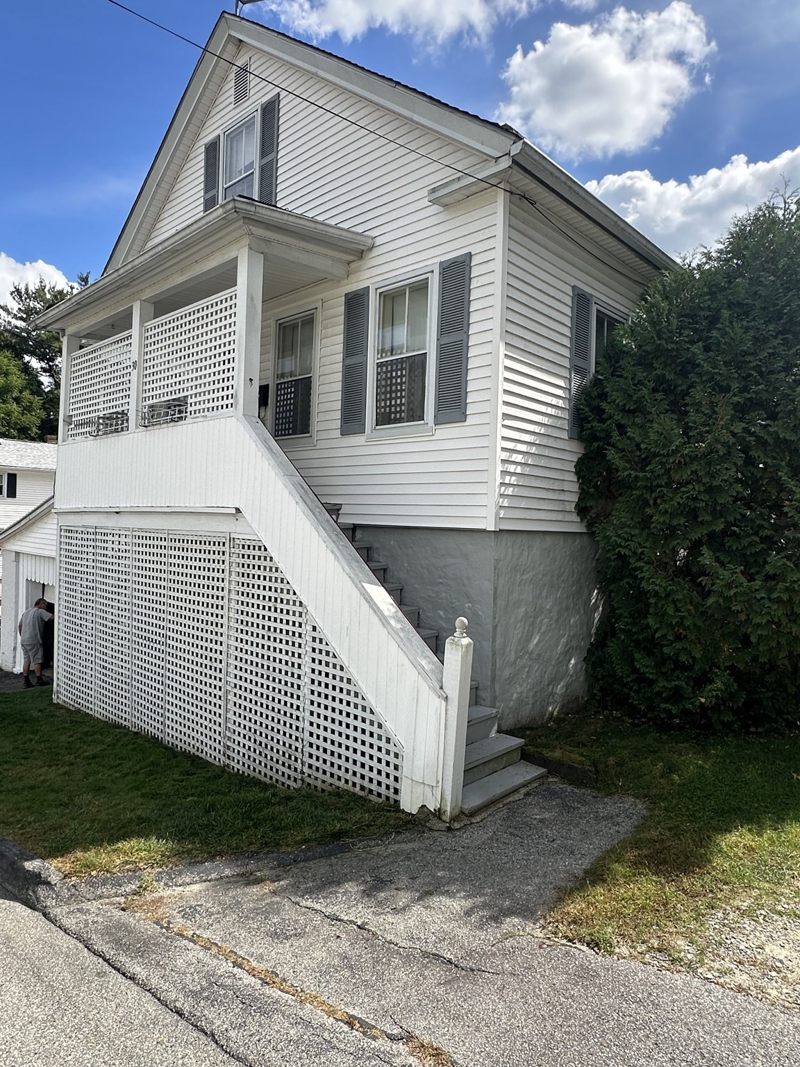 30 Valley St, Webster, MA 01570 - Image 2