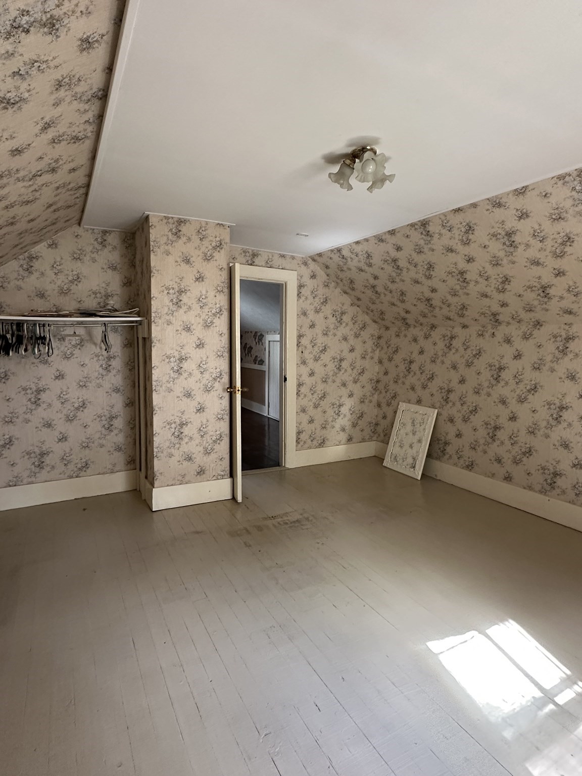 30 Valley St, Webster, MA 01570 - Image 17