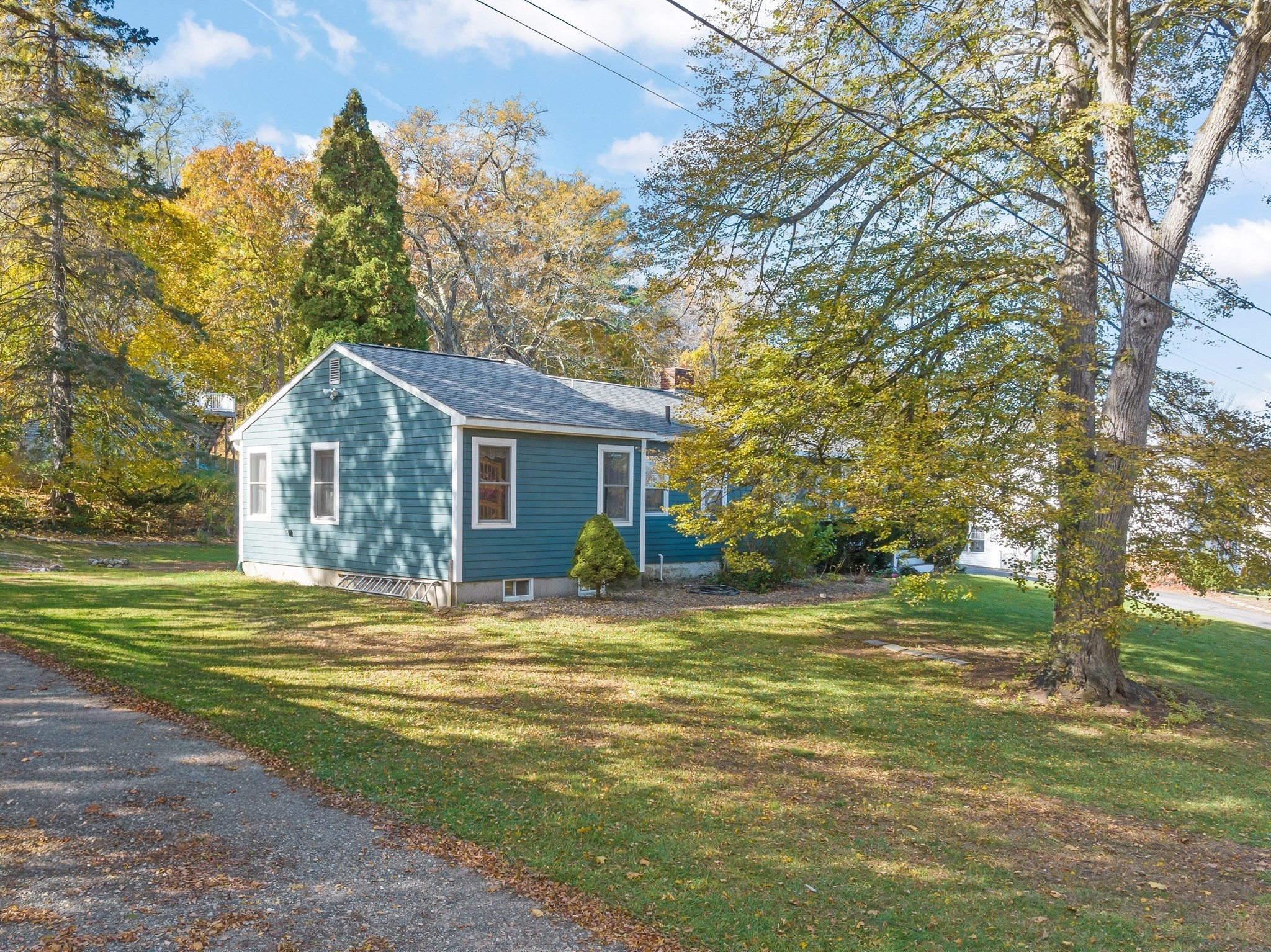 21 Francis Ave, Groveland, MA 01834 - Image 3