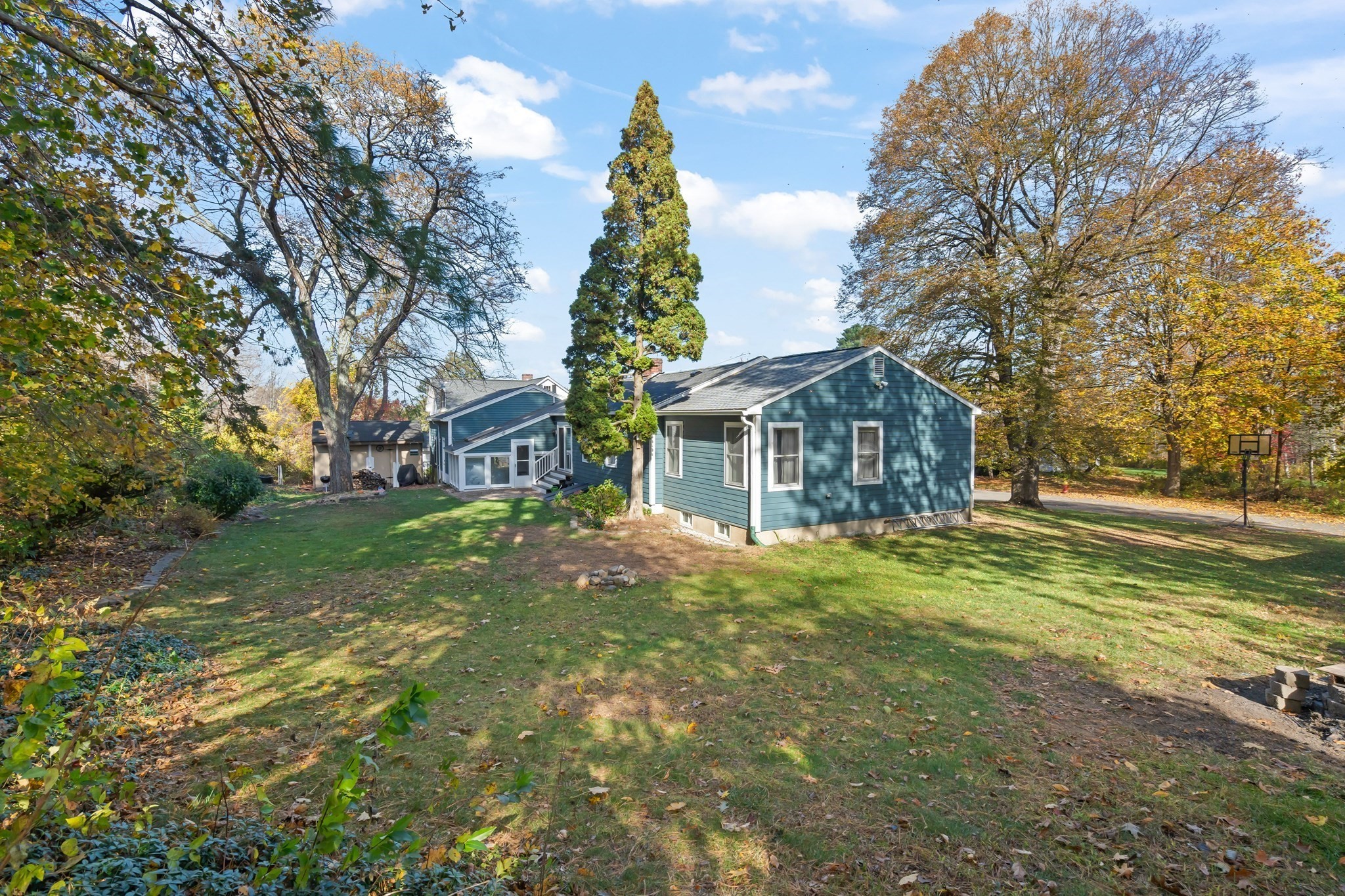 21 Francis Ave, Groveland, MA 01834 - Image 4