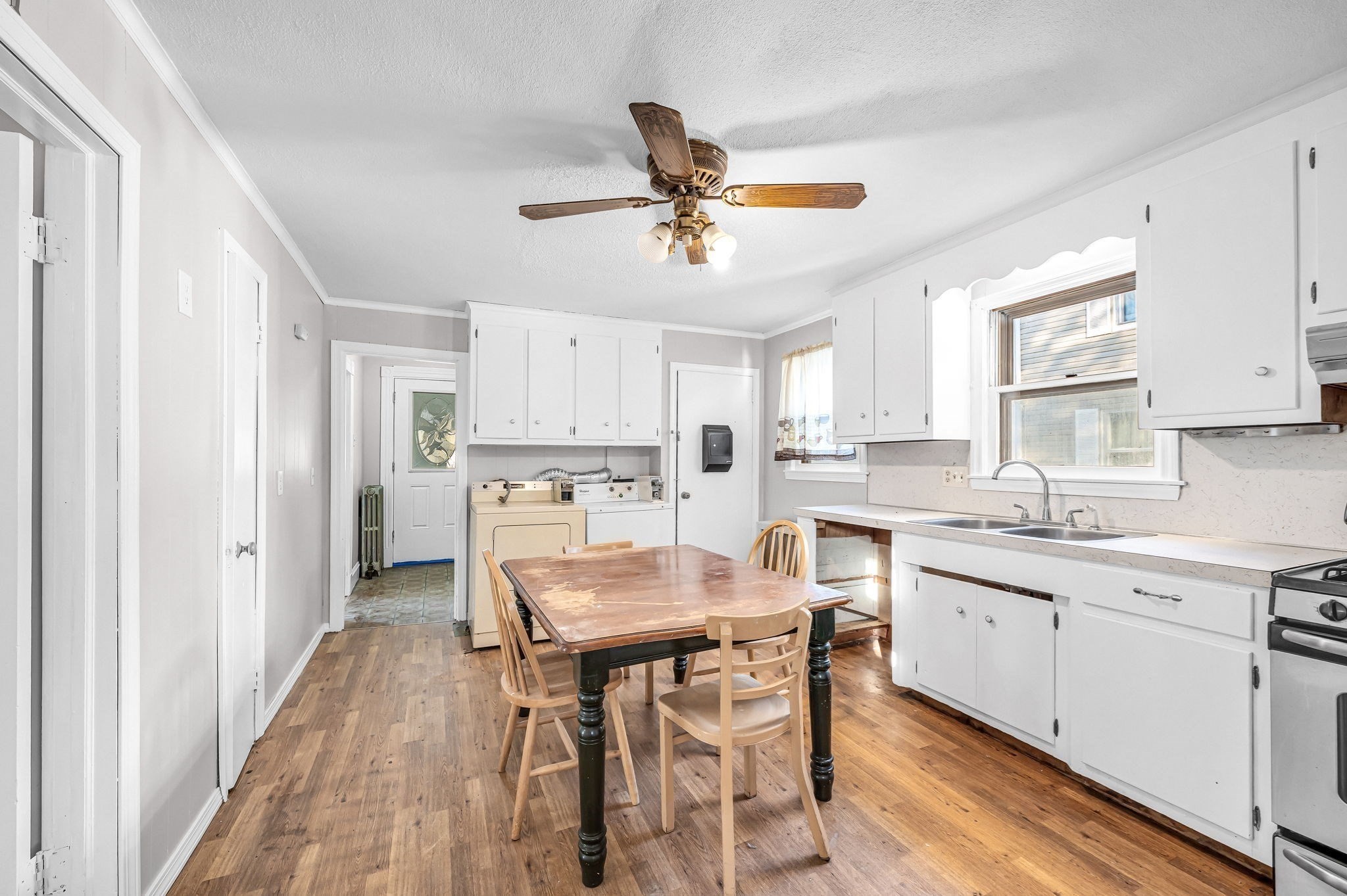 29 Wareham St, Springfield, MA 01108 - Image 11