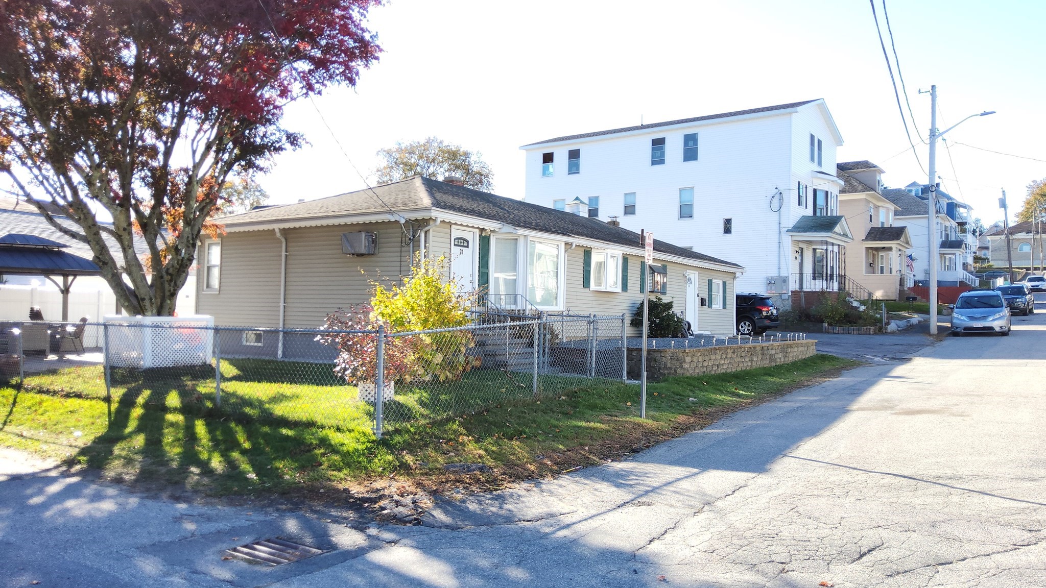 24 Court St, Methuen, MA 01844 - Image 2