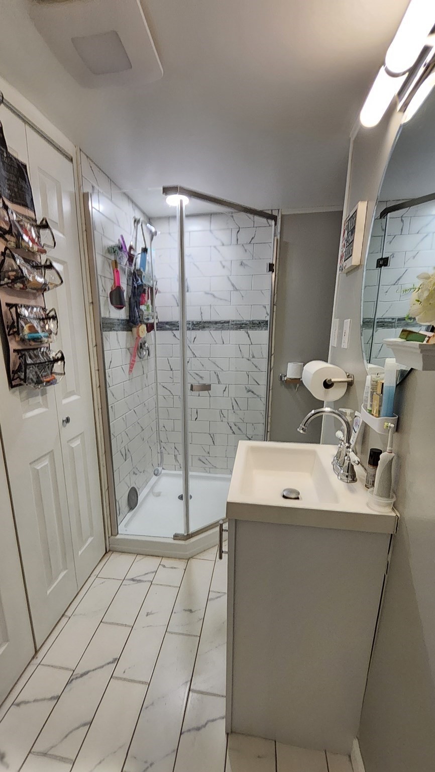 24 Court St, Methuen, MA 01844 - Image 11