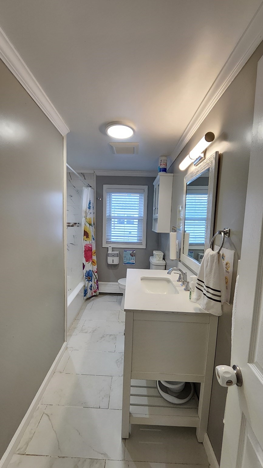 24 Court St, Methuen, MA 01844 - Image 15