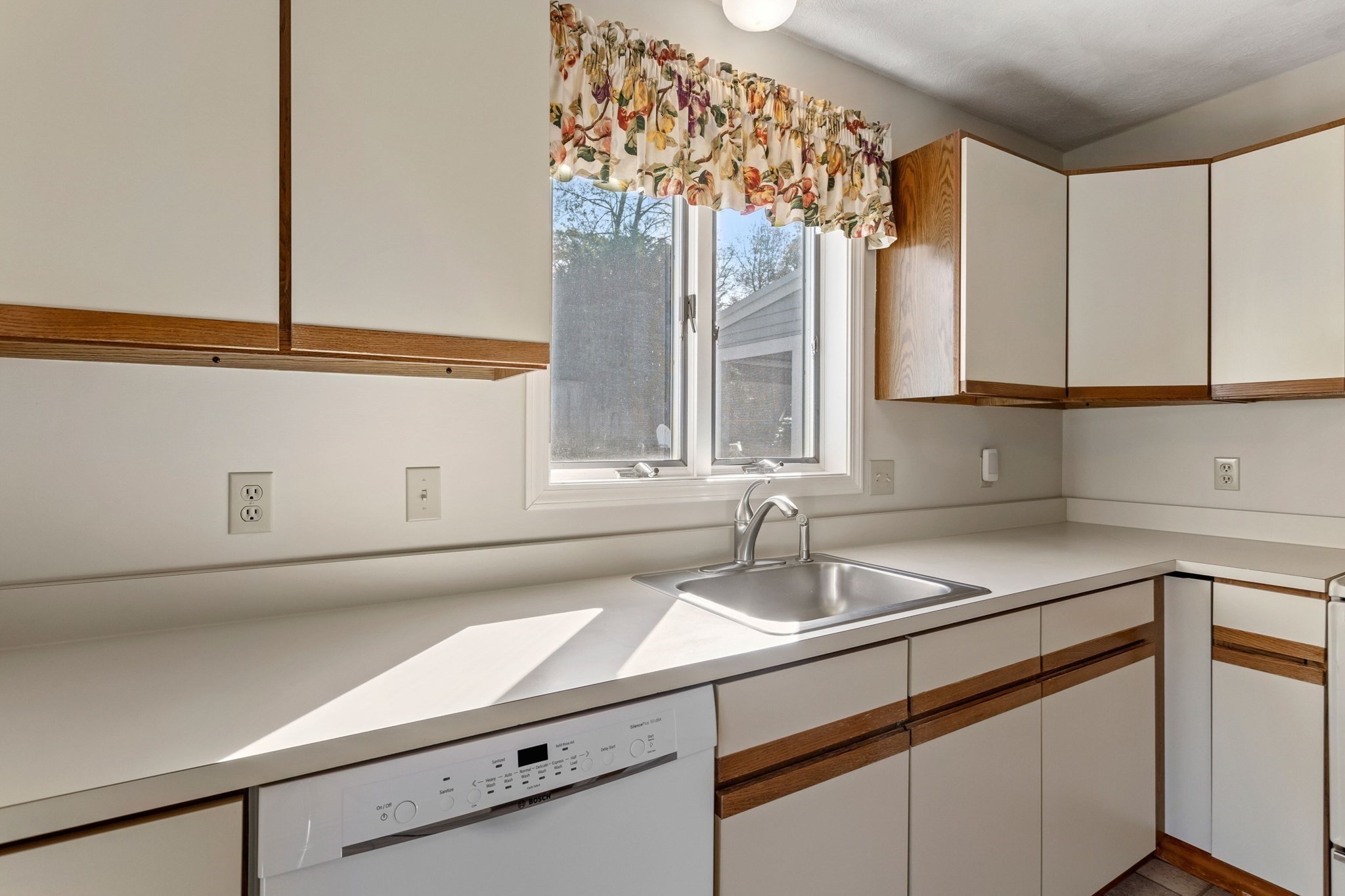 4 Vendome Unit 4, Merrimac, MA 01860 - Image 15