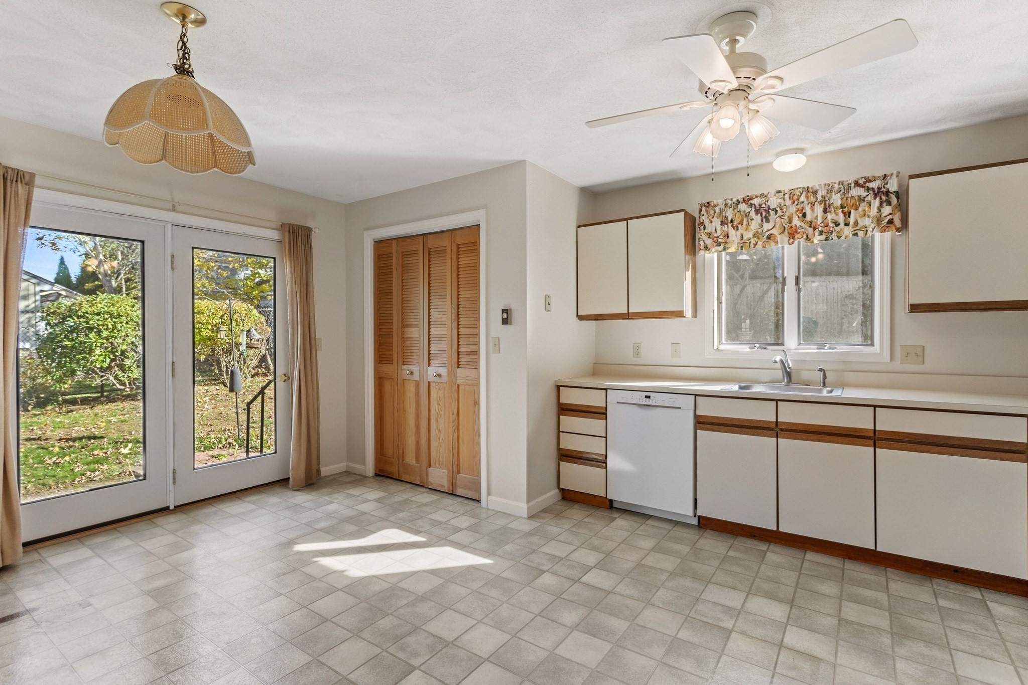 4 Vendome Unit 4, Merrimac, MA 01860 - Image 10