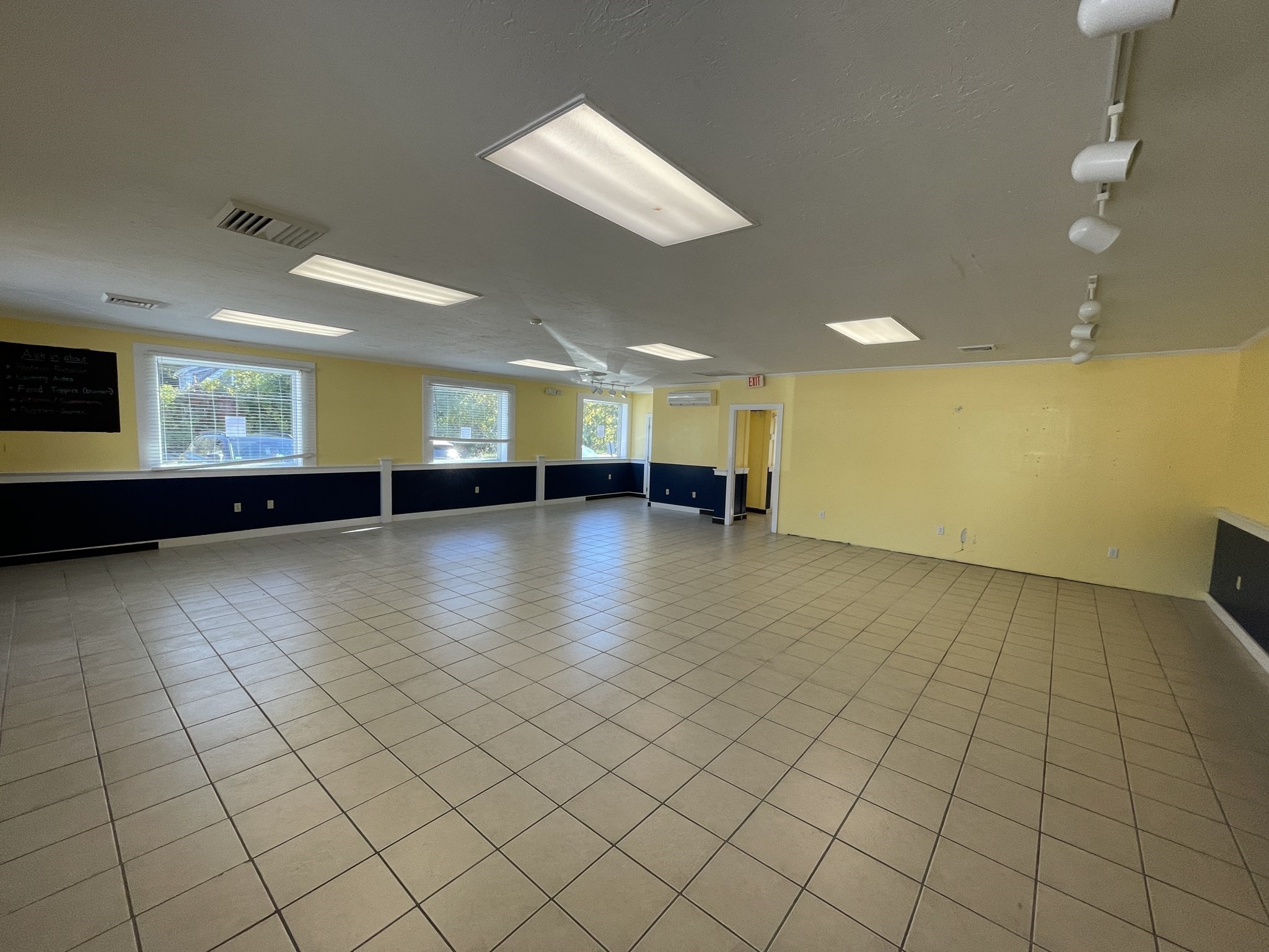 410 W Falmouth Hwy, Falmouth, MA 02540 - Image 11