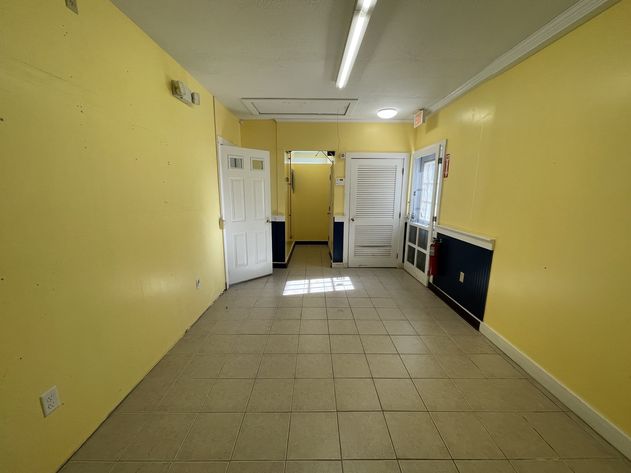 410 W Falmouth Hwy, Falmouth, MA 02540 - Image 14