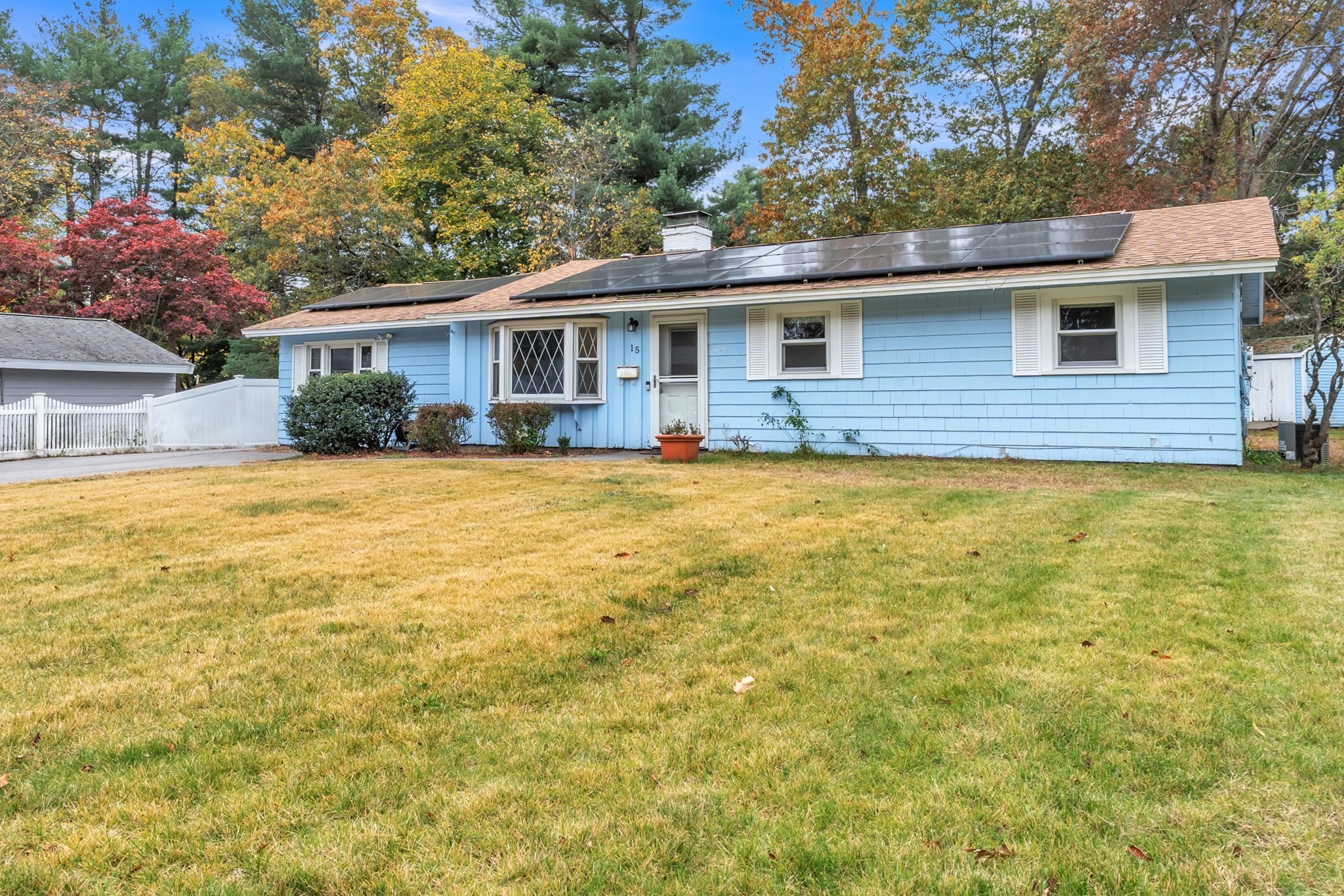 15 Fairbrook Rd, Framingham, MA 01701