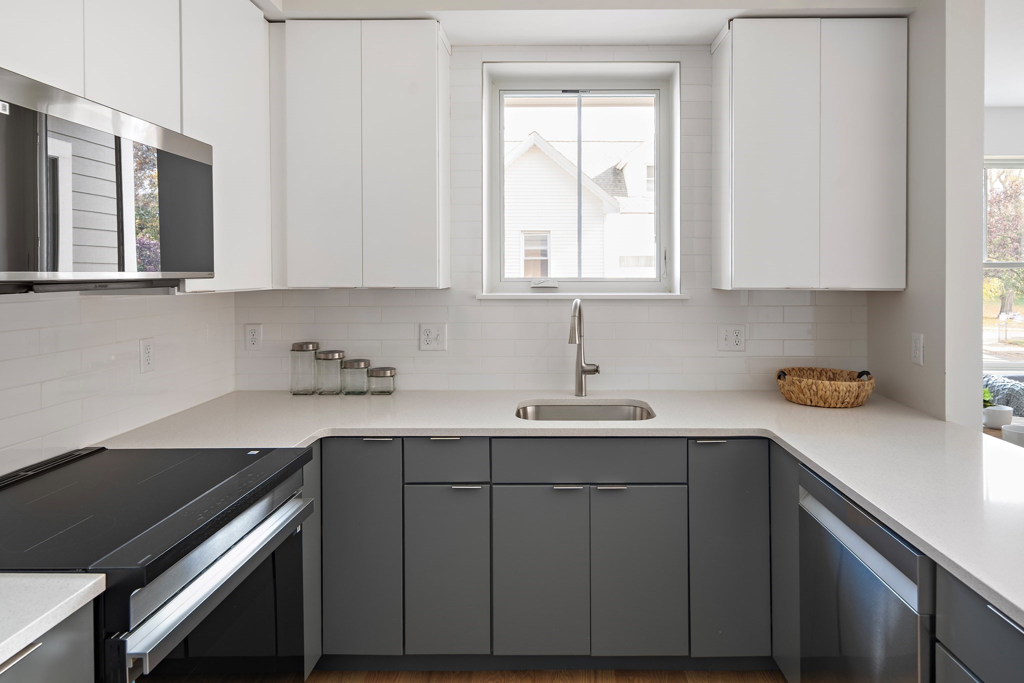 421 High St Unit 205, Medford, MA 02155 - Image 2