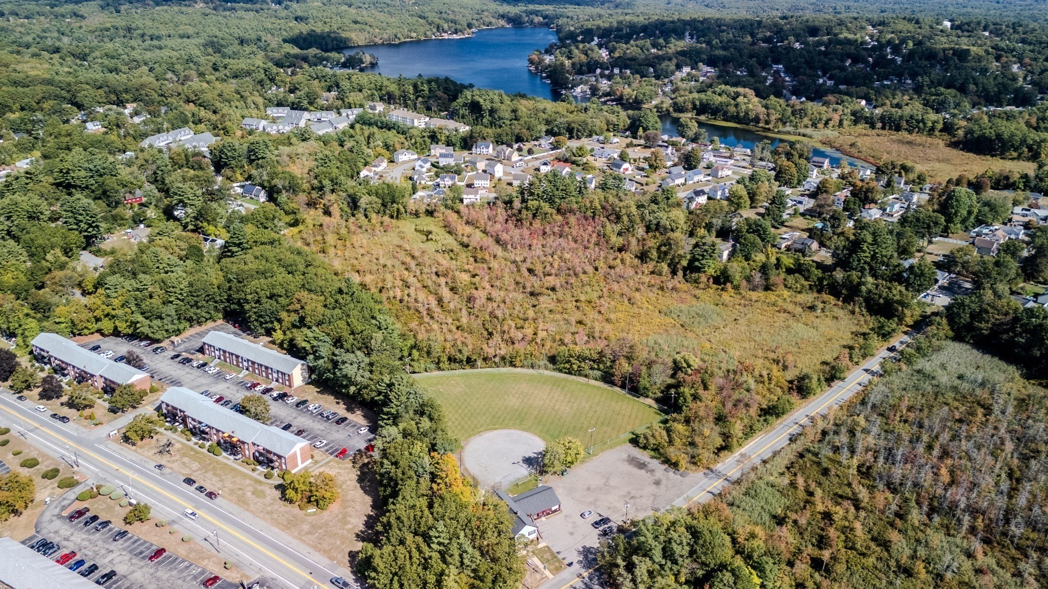 135 Stewart Unit 1, Dracut, MA 01826 - Image 2