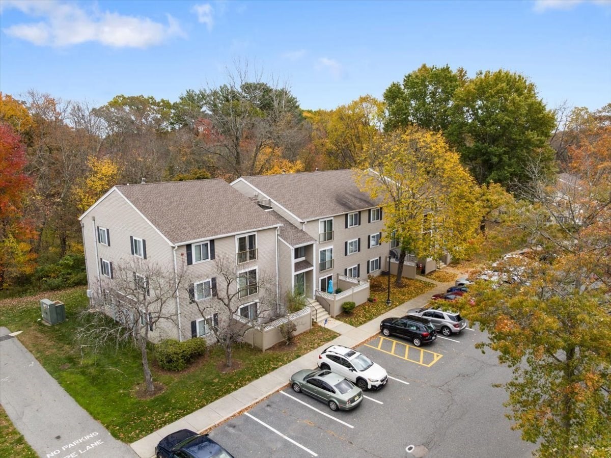 50 Village Brook Lane Unit 4, Natick, MA 01760 - Image 2