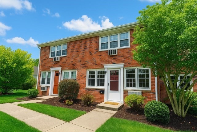 540 Granby Rd Unit 2, South Hadley, MA 01075 - Image 1