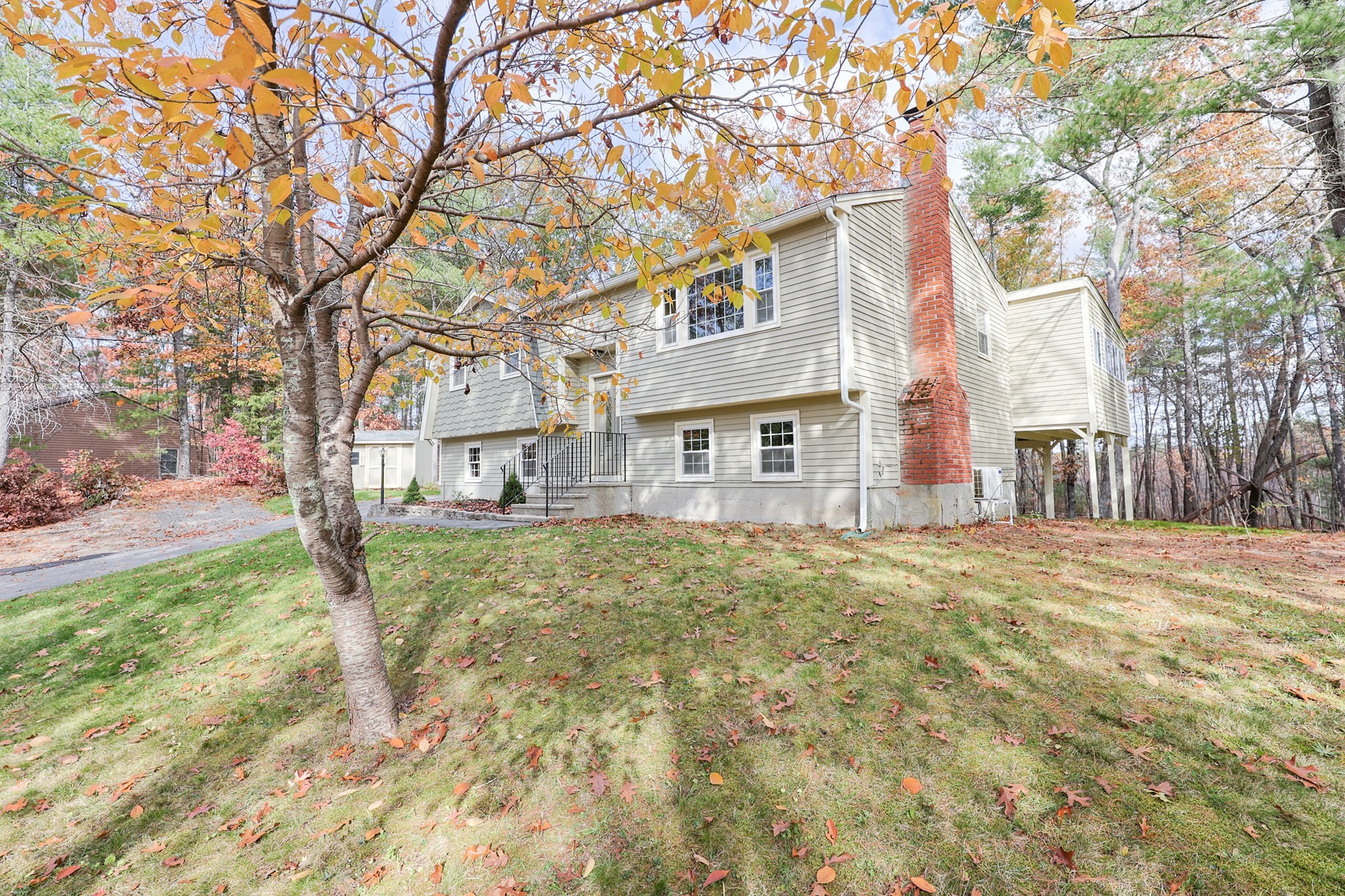 328 Millville Rd, Uxbridge, MA 01569 - Image 3