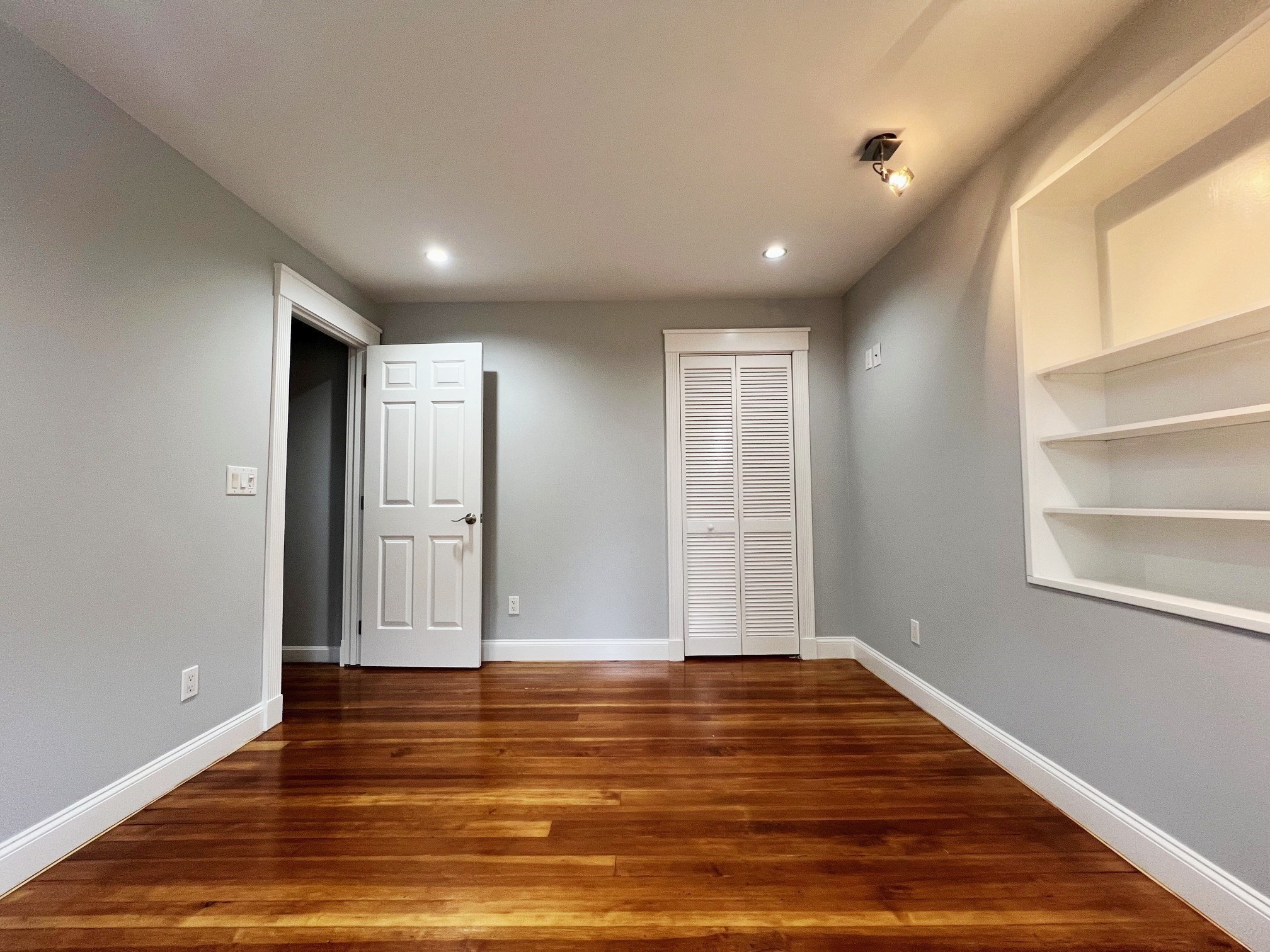 58 Jersey St, Dedham, MA 02026 - Image 12