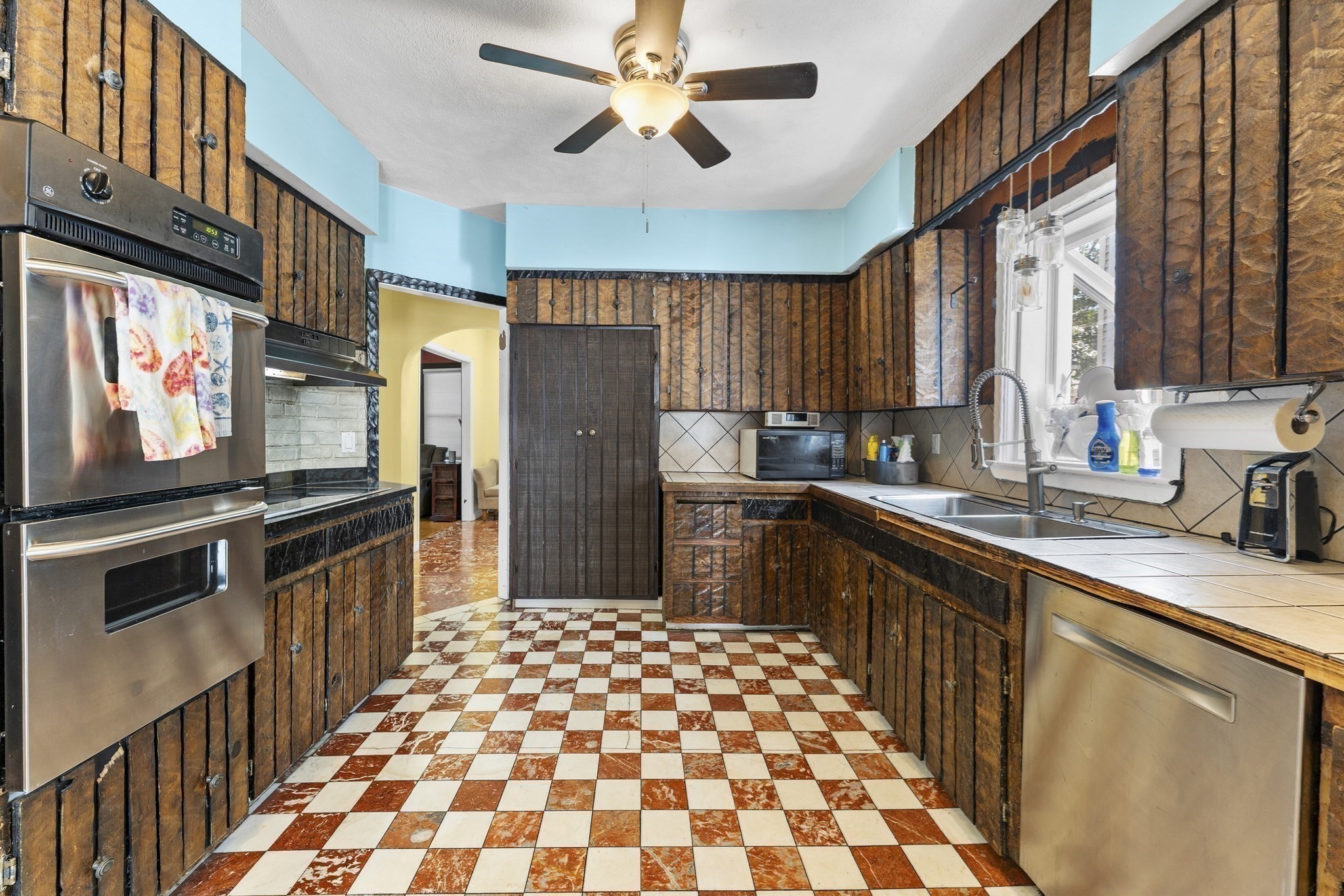 31 Rogers Ave, Somerville, MA 02144 - Image 9