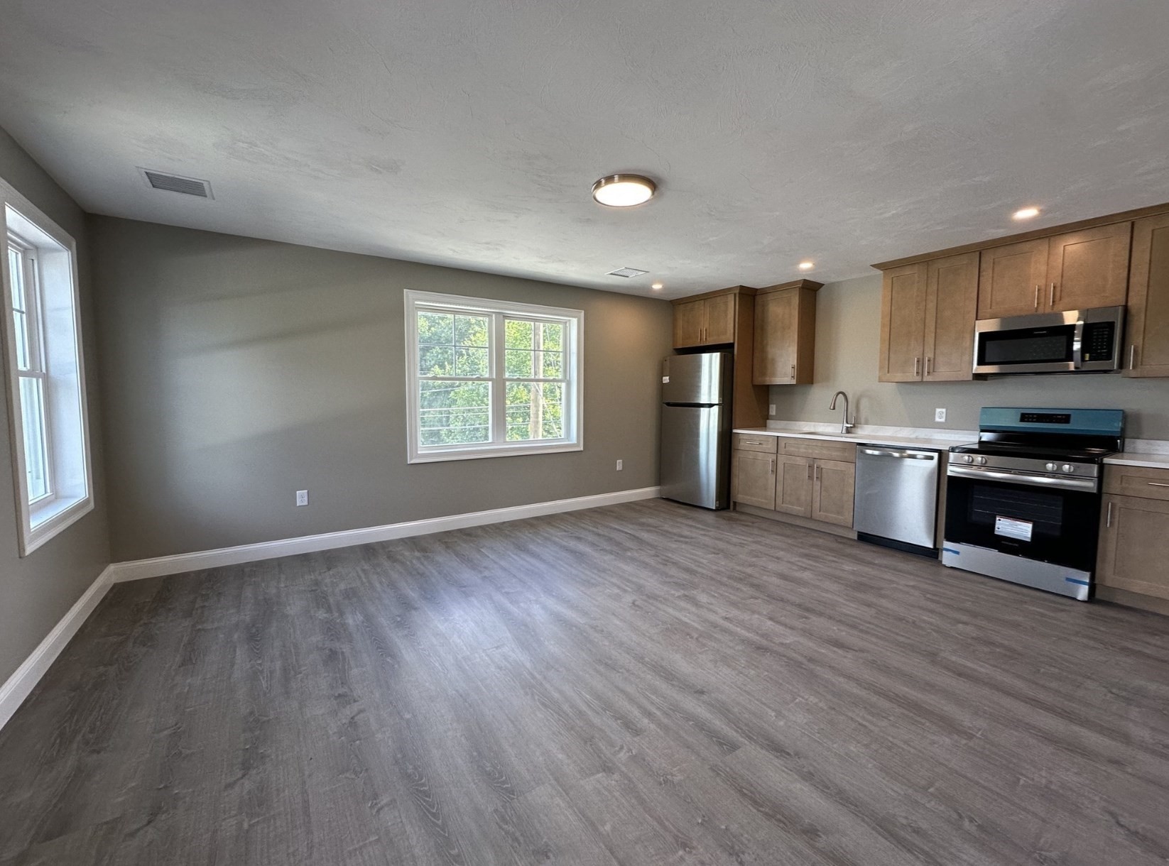73 Union St Unit 1, Holbrook, MA 02343 - Image 1