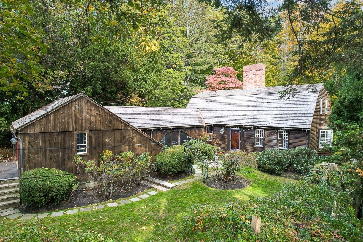 5 Wood Lane, Winchester, MA 01890