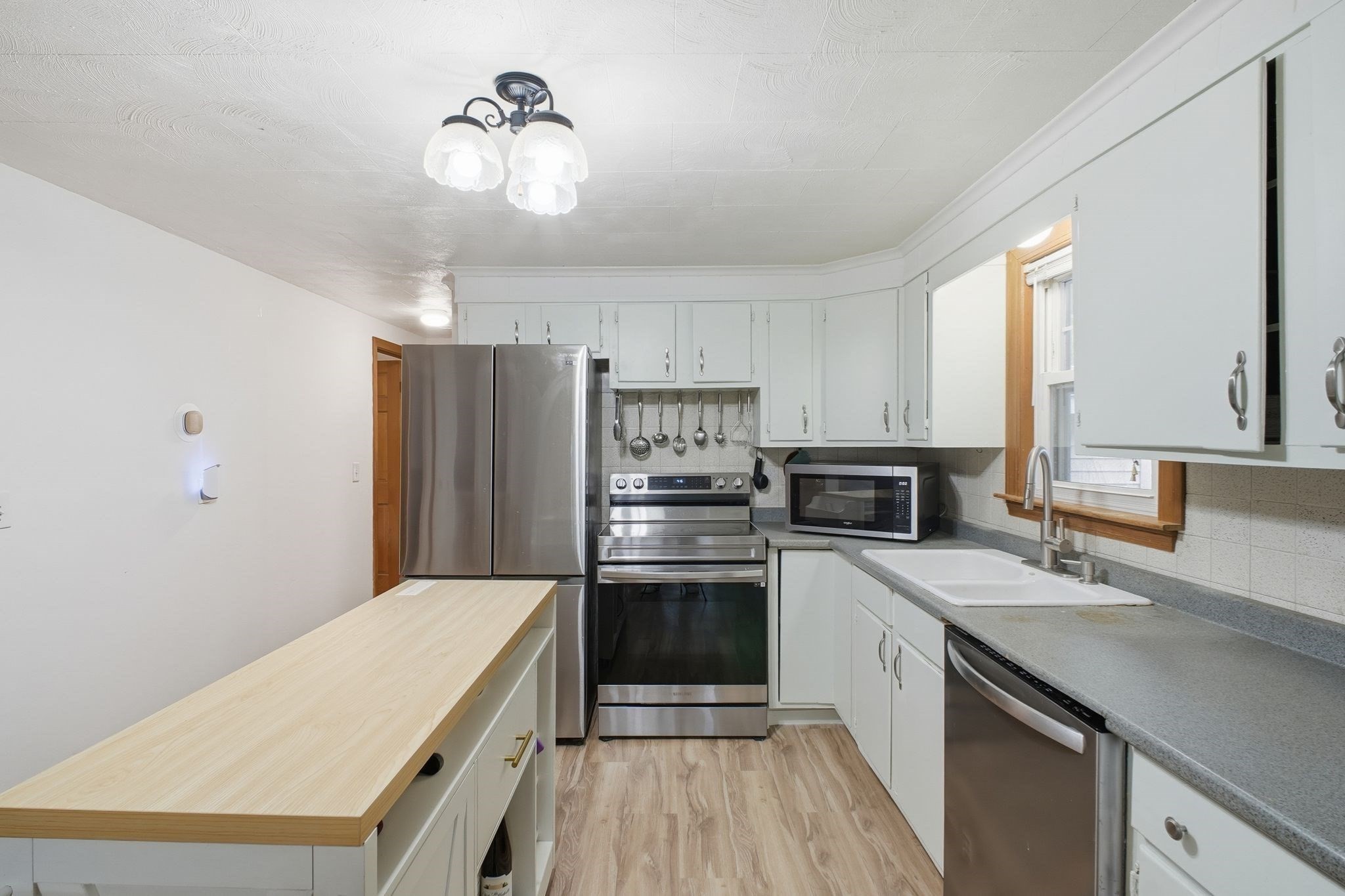 18 Mumford Rd, Sutton, MA 01590 - Image 18