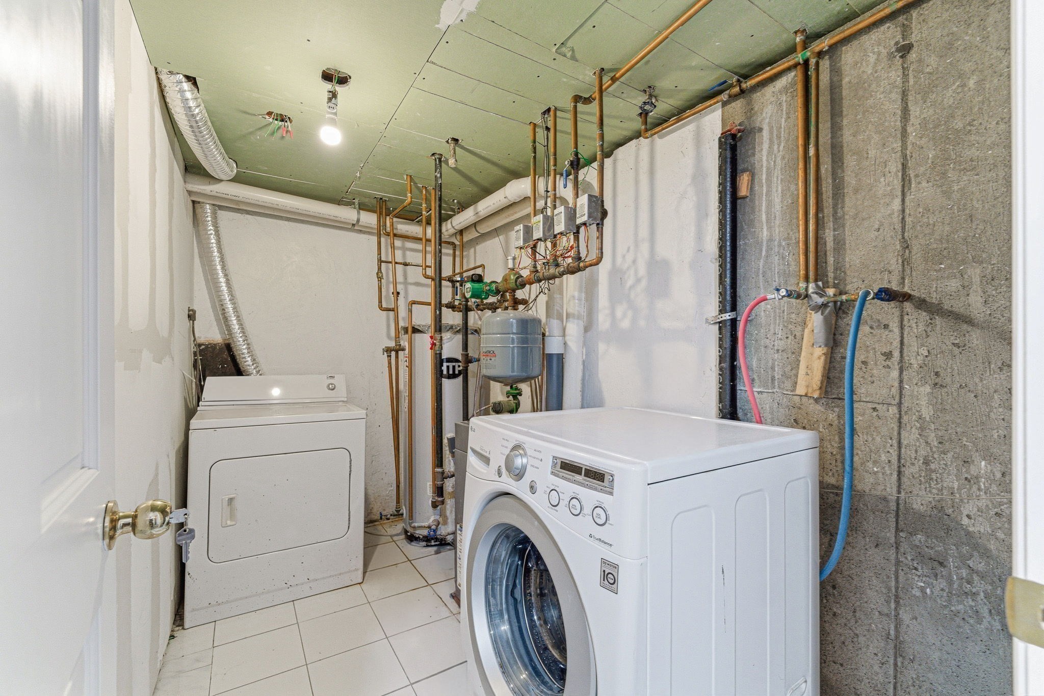 63 Dickerman Ln, Braintree, MA 02184 - Image 35