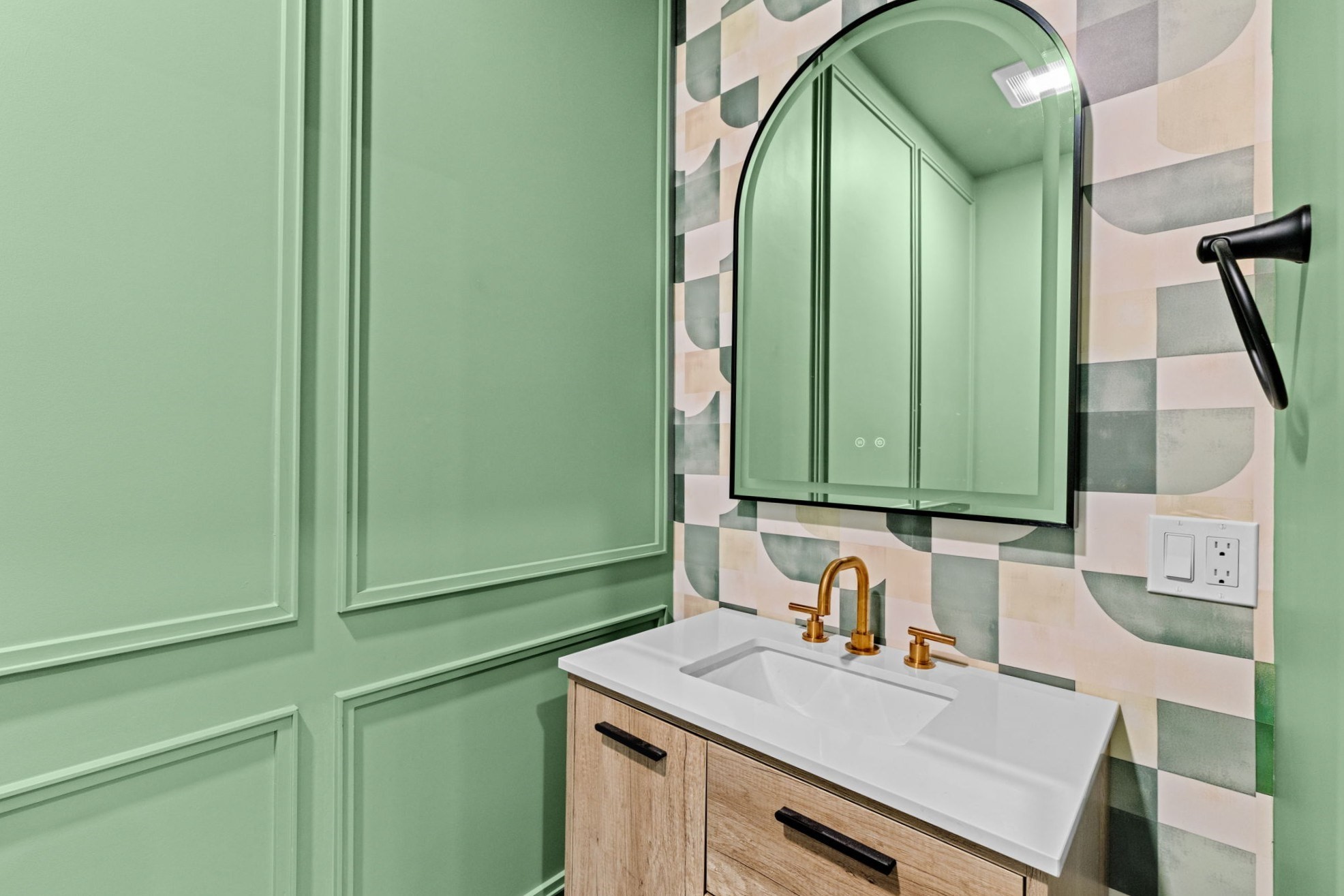 7 Lewis Ct, Hingham, MA 02043 - Image 8