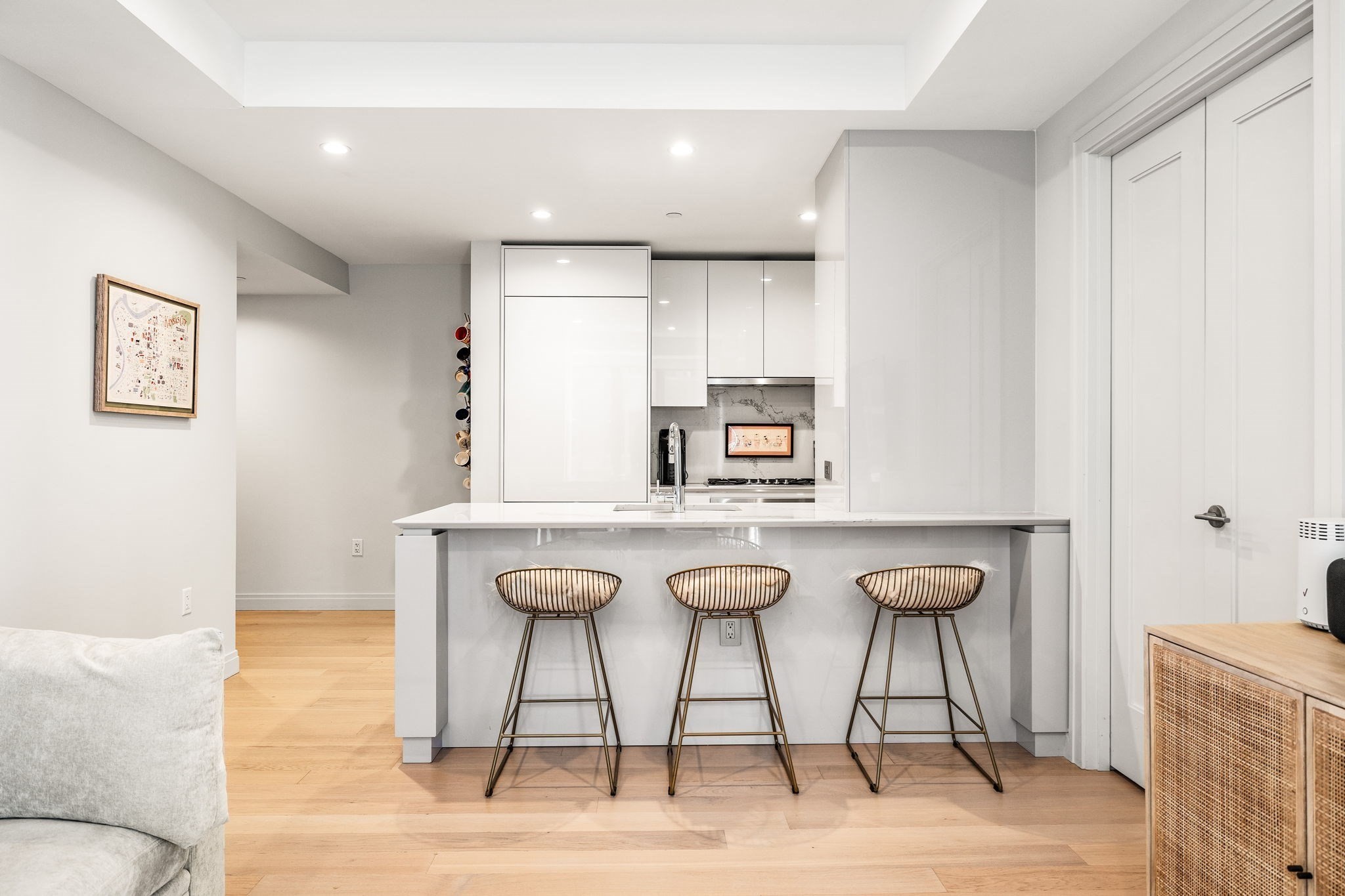 135 Seaport Blvd Unit 906, Seaport, Boston, MA 02210 - Image 2