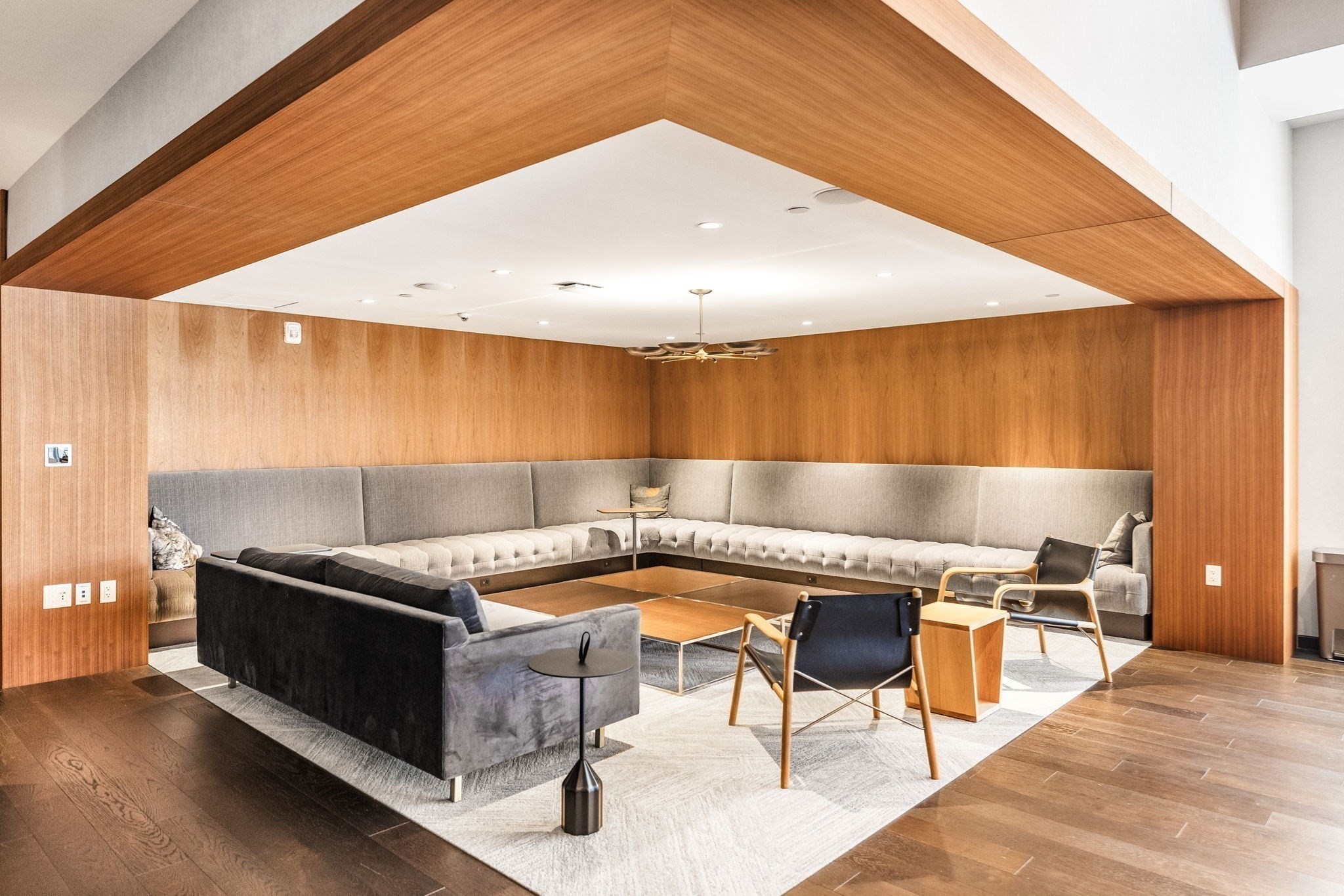 135 Seaport Blvd Unit 906, Seaport, Boston, MA 02210 - Image 31