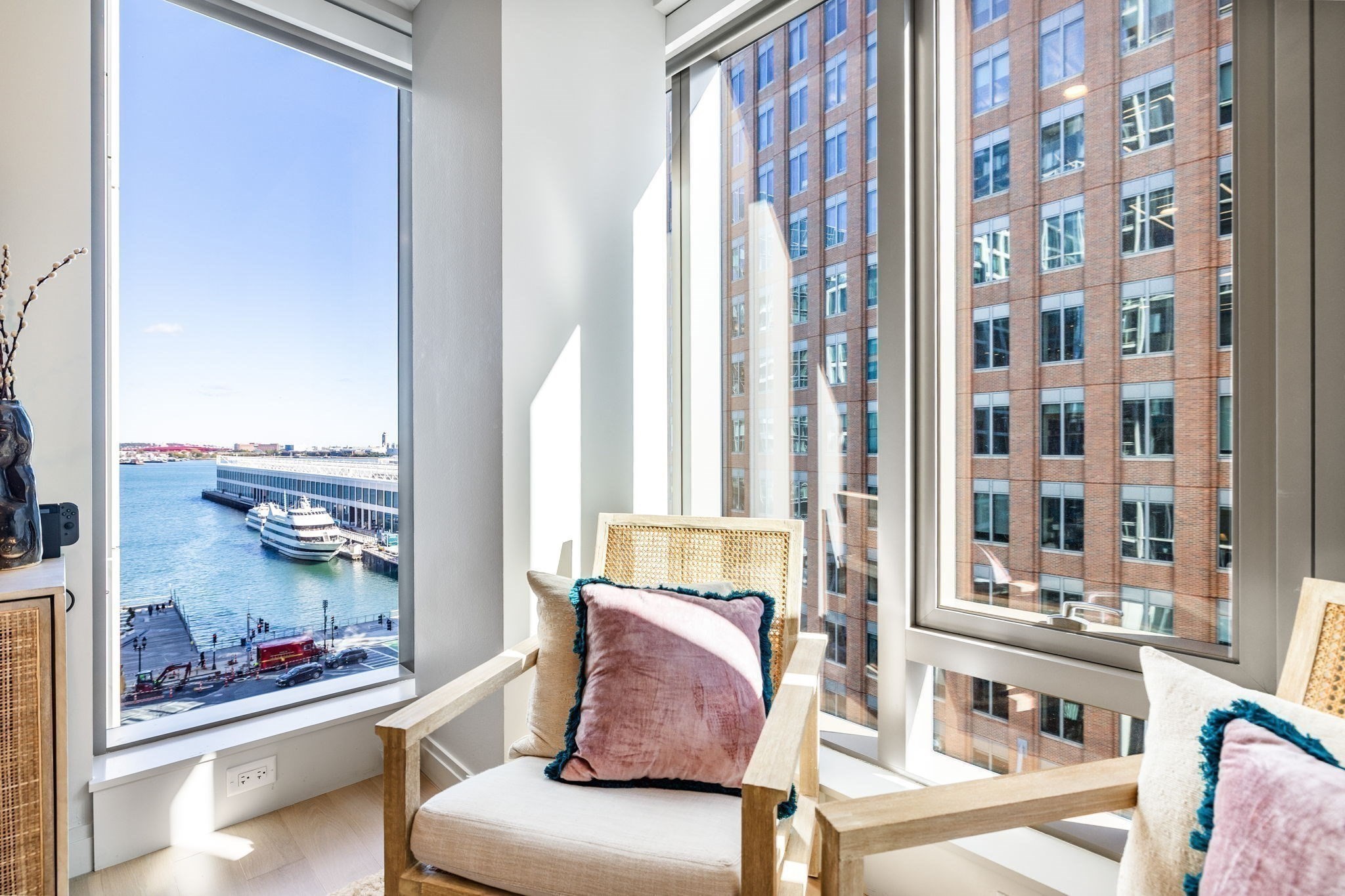135 Seaport Blvd Unit 906, Seaport, Boston, MA 02210 - Image 9