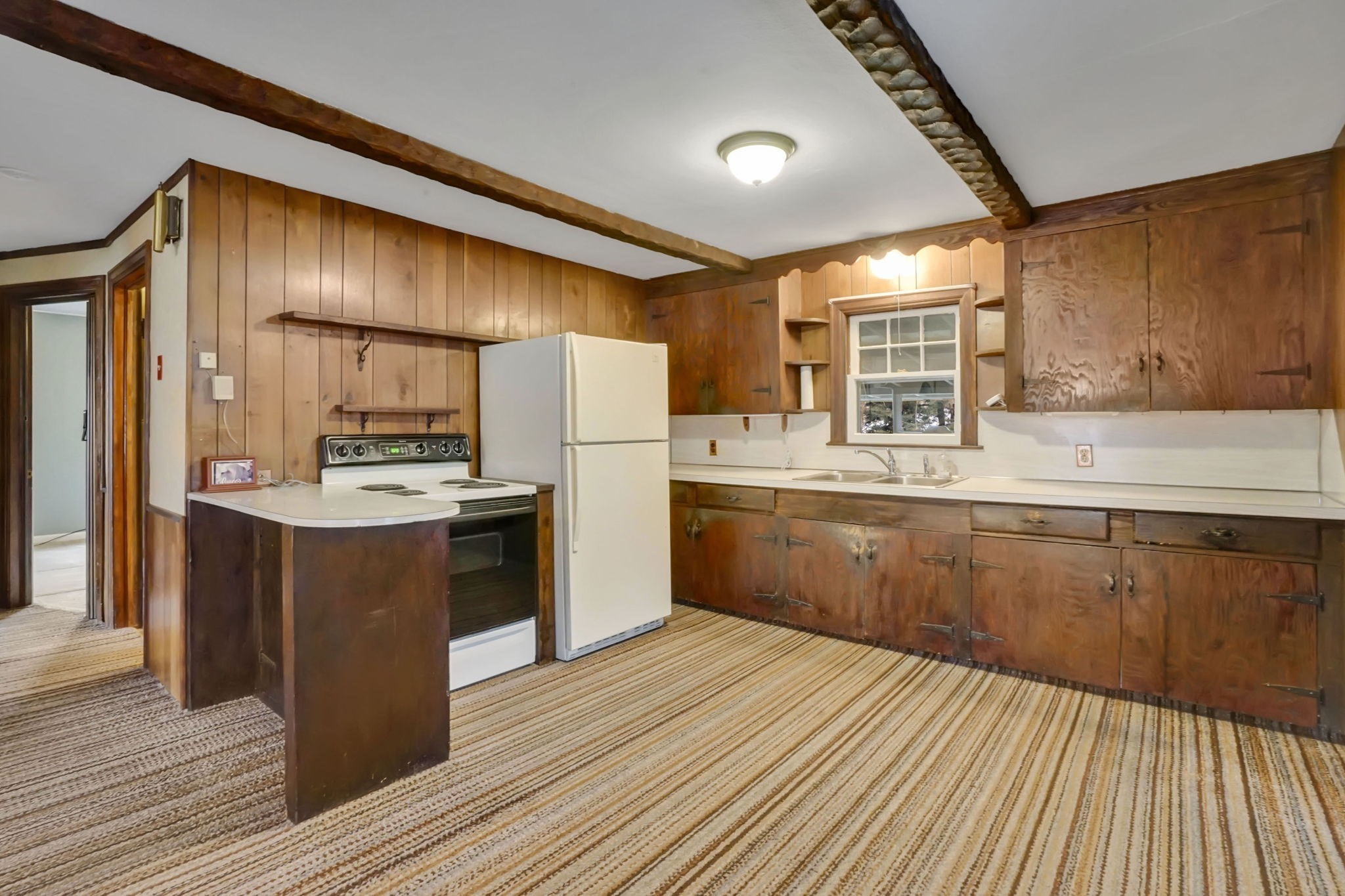 33 Chudy St, Palmer, MA 01080 - Image 11