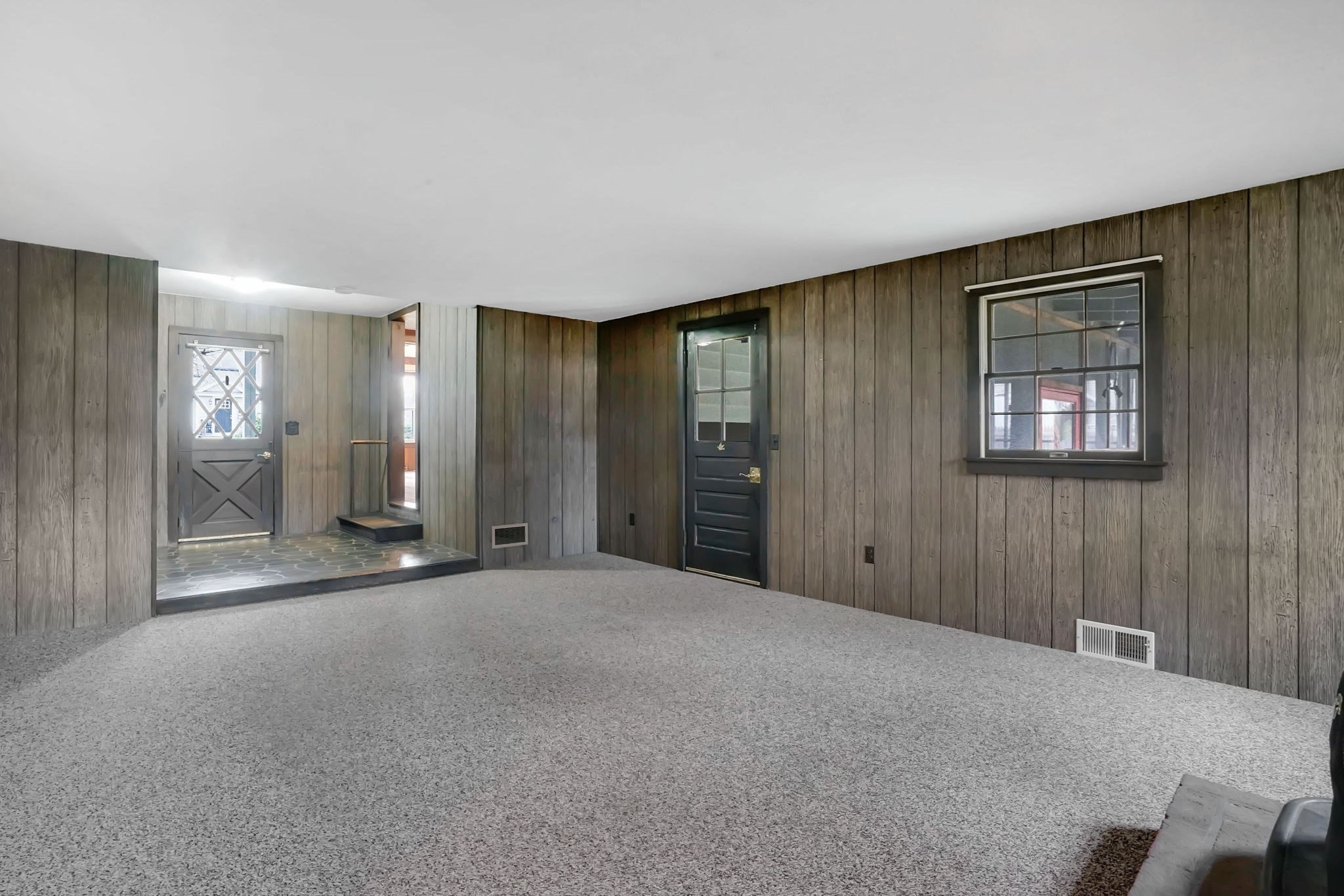 33 Chudy St, Palmer, MA 01080 - Image 6