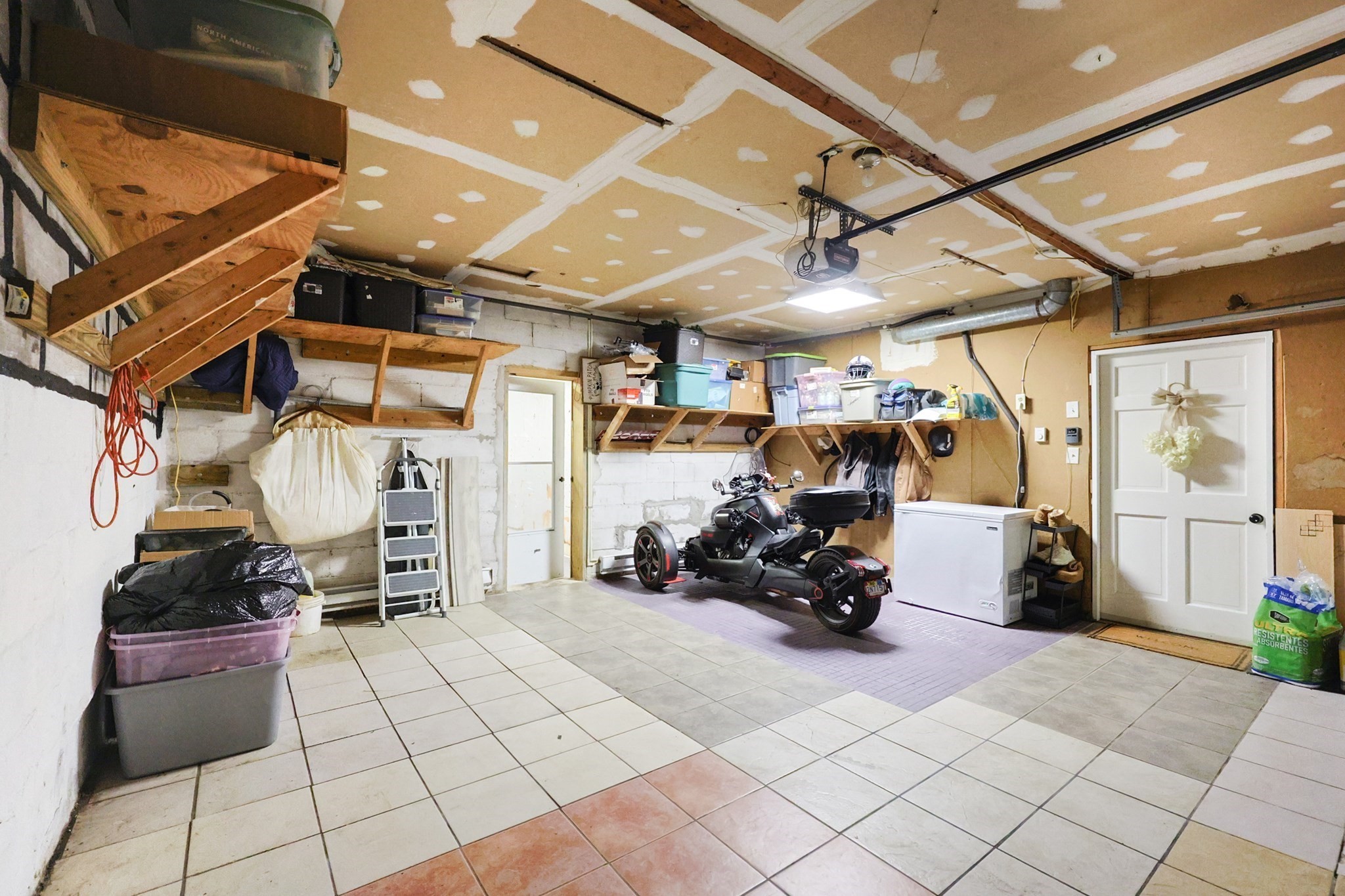 273 Tremont St, Fall River, MA 02720 - Image 31