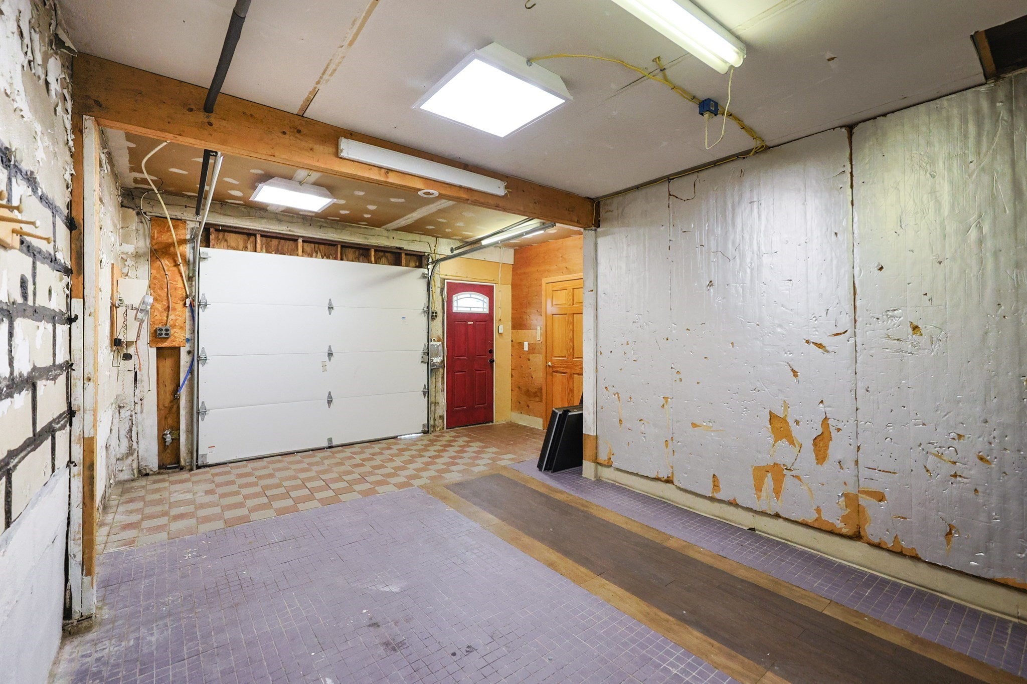 273 Tremont St, Fall River, MA 02720 - Image 32