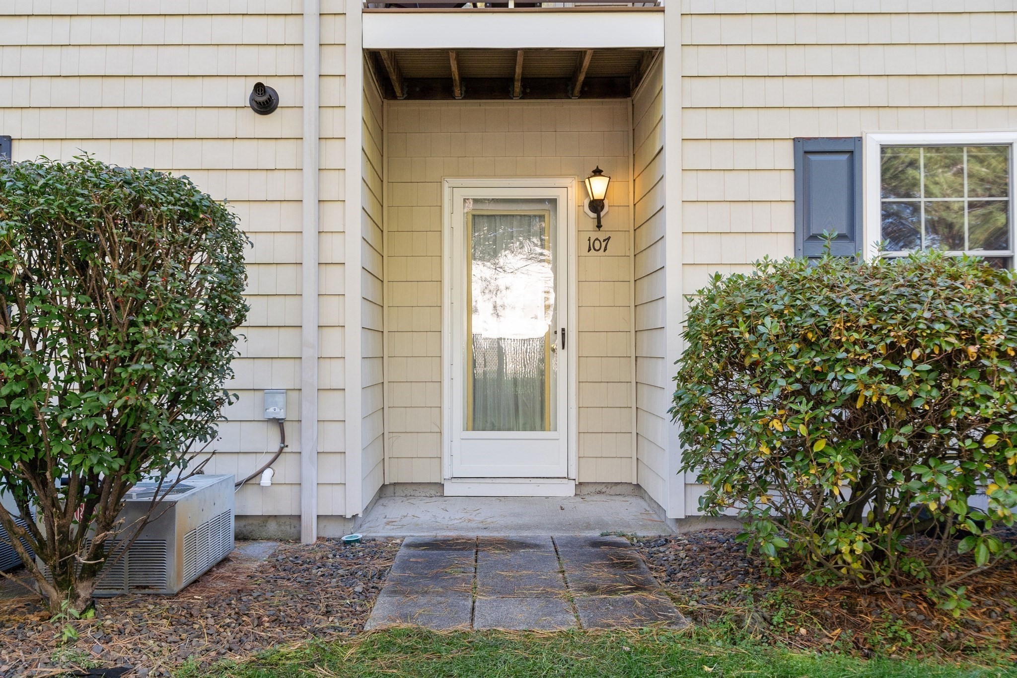 107 Eagle  Drive Unit 107, Tewksbury, MA 01876 - Image 12