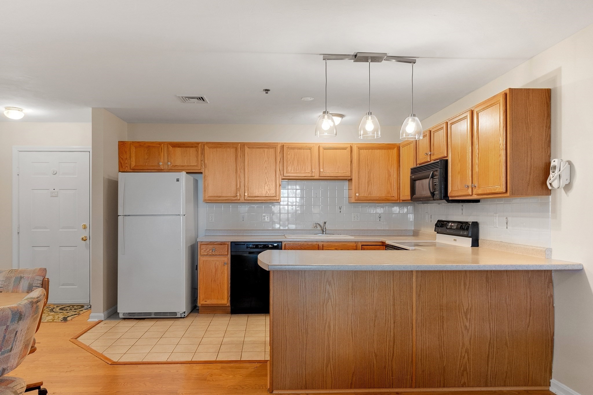 107 Eagle  Drive Unit 107, Tewksbury, MA 01876 - Image 16