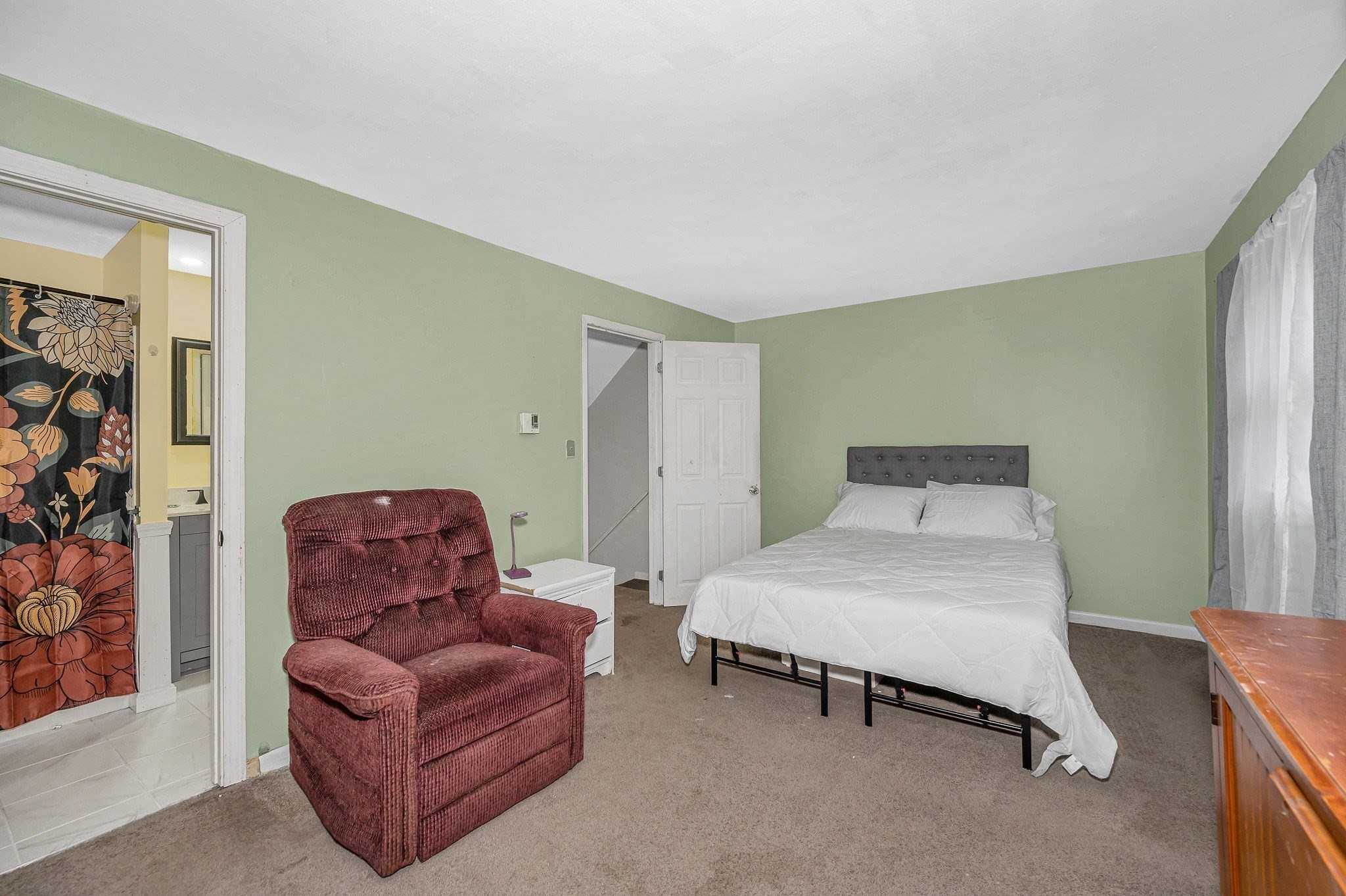 675 Robbins Ave Unit 1, Dracut, MA 01826 - Image 12