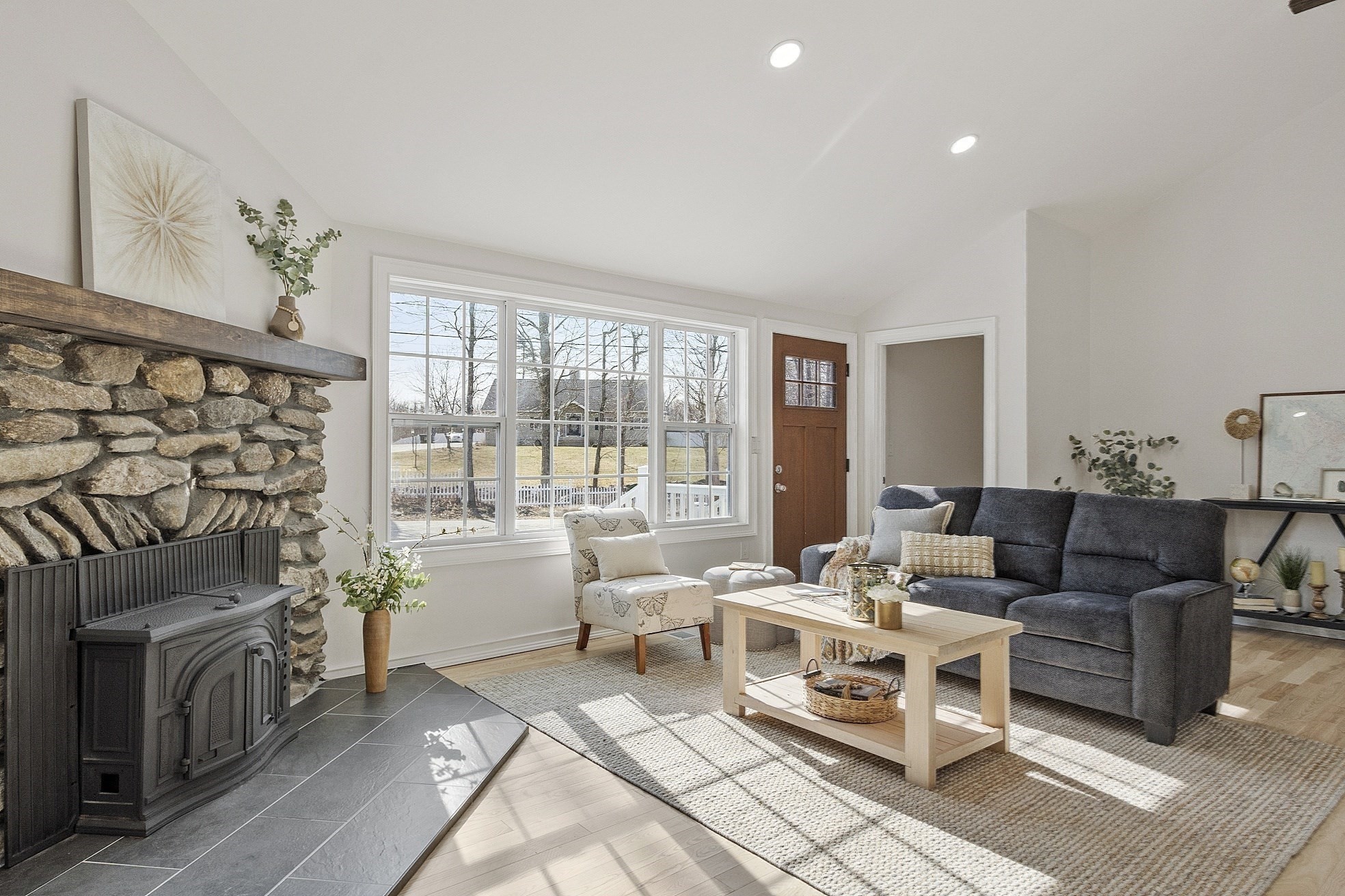 21 Davis Rd, Westminster, MA 01473 - Image 6