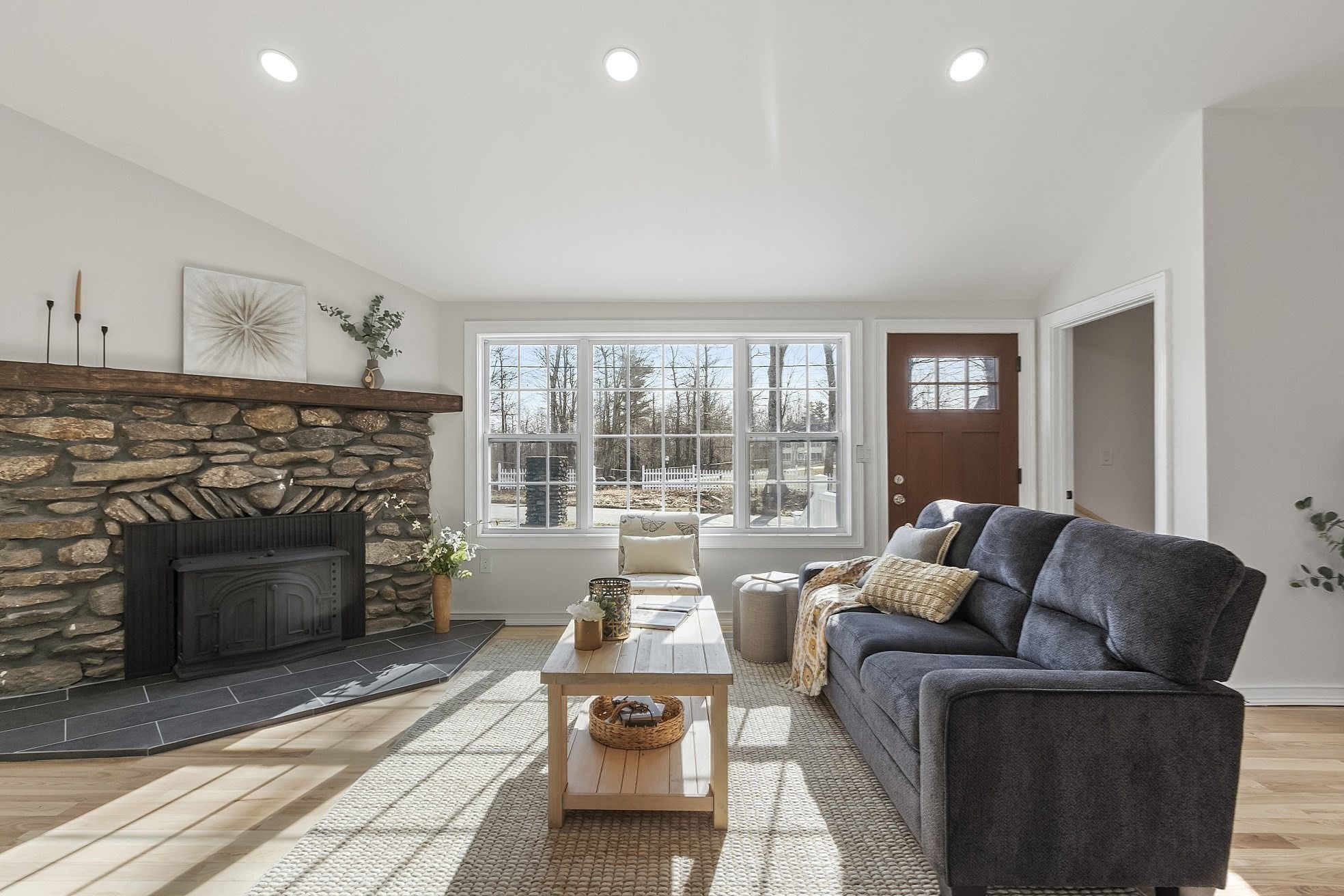 21 Davis Rd, Westminster, MA 01473 - Image 7