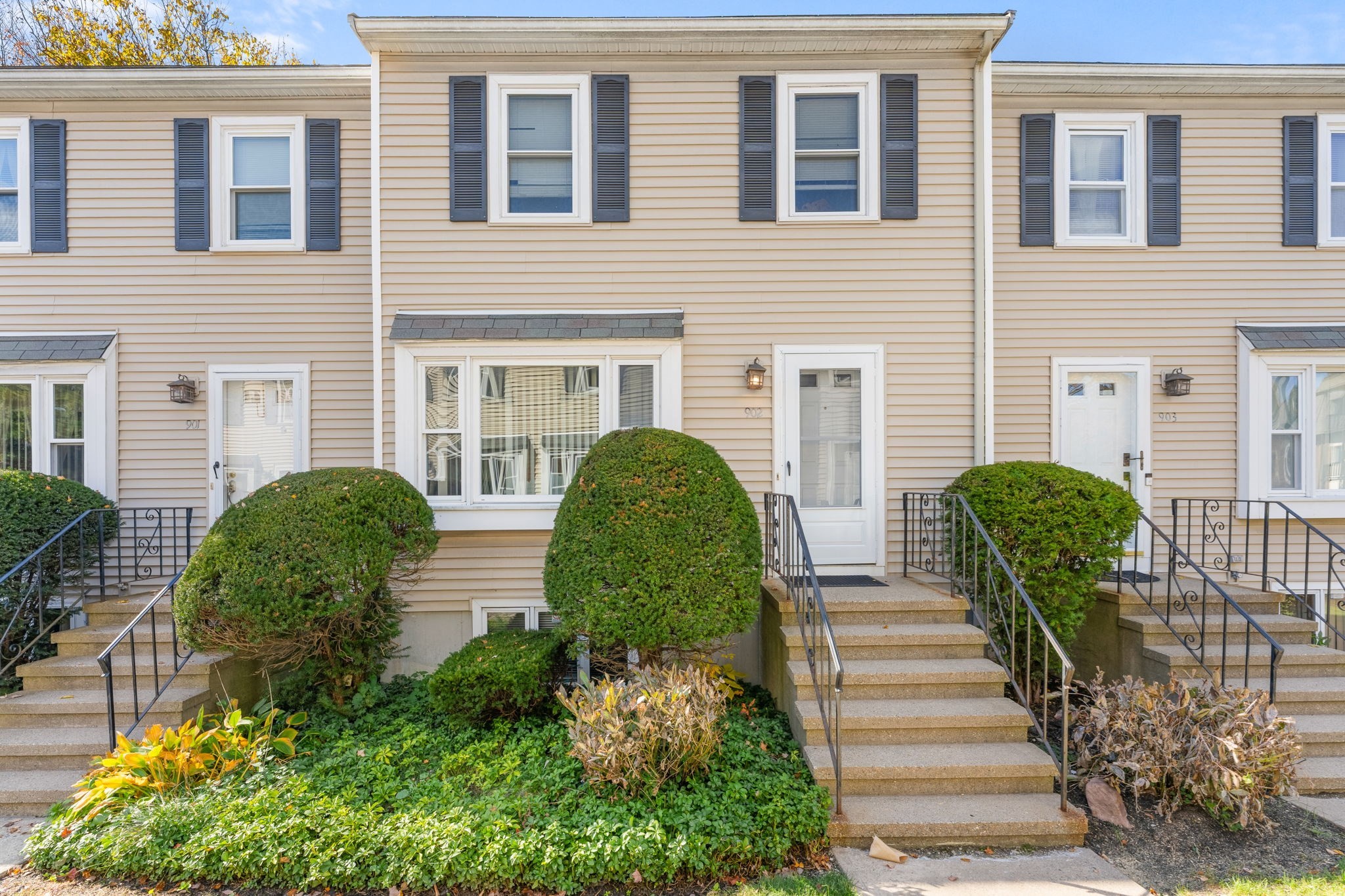 902 Irving Rd Unit 902, Randolph, MA 02368