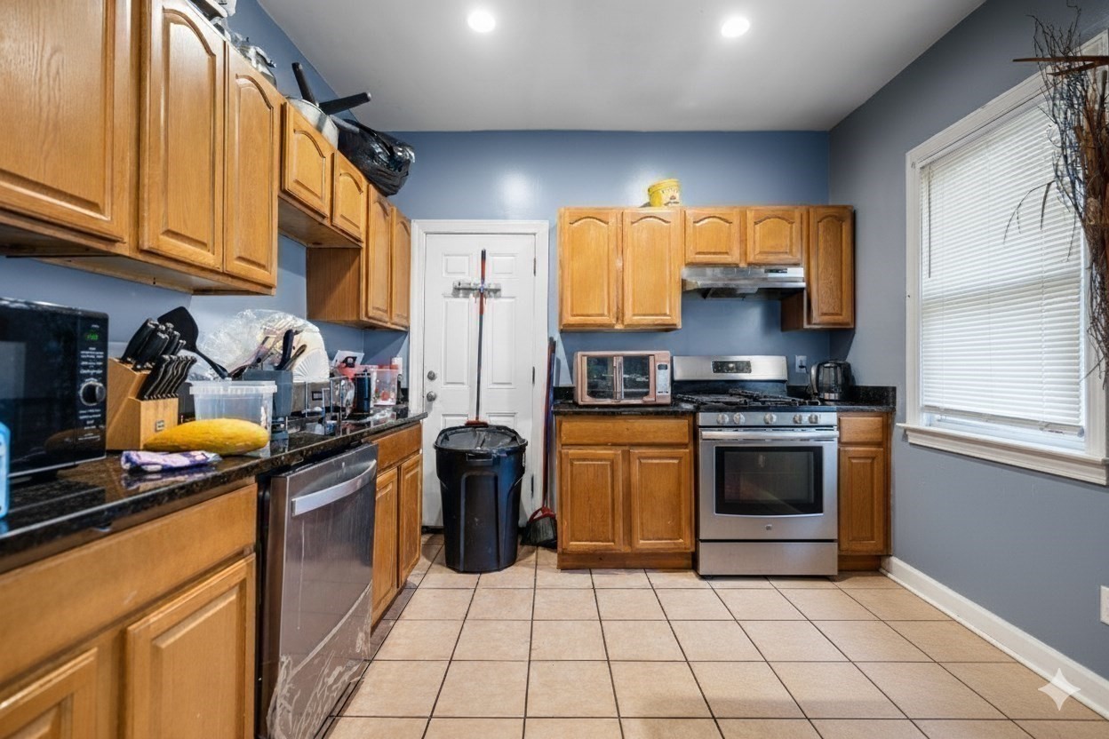 27 Havelock Street, Dorchester, Boston, MA 02124 - Image 13