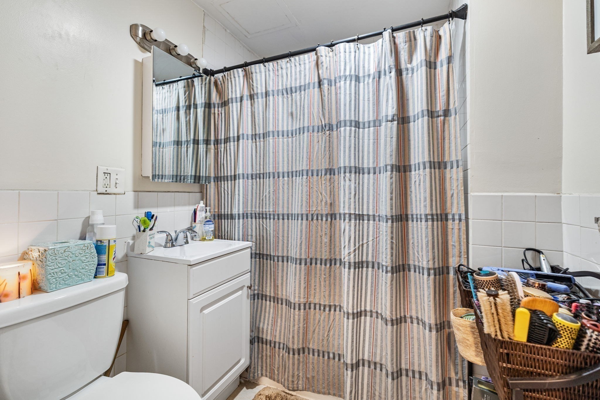 29 Havelock Street, Dorchester, Boston, MA 02124 - Image 8